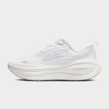 Vomero Plus Image 1 - LUZACTIVE - AUSTRALIA