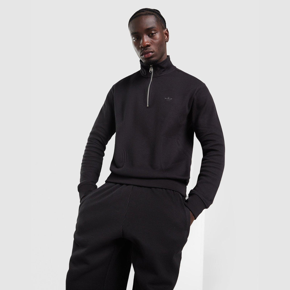 Waffle 1/4 Zip Sweatshirt Image 1 - LUZACTIVE - AUSTRALIA