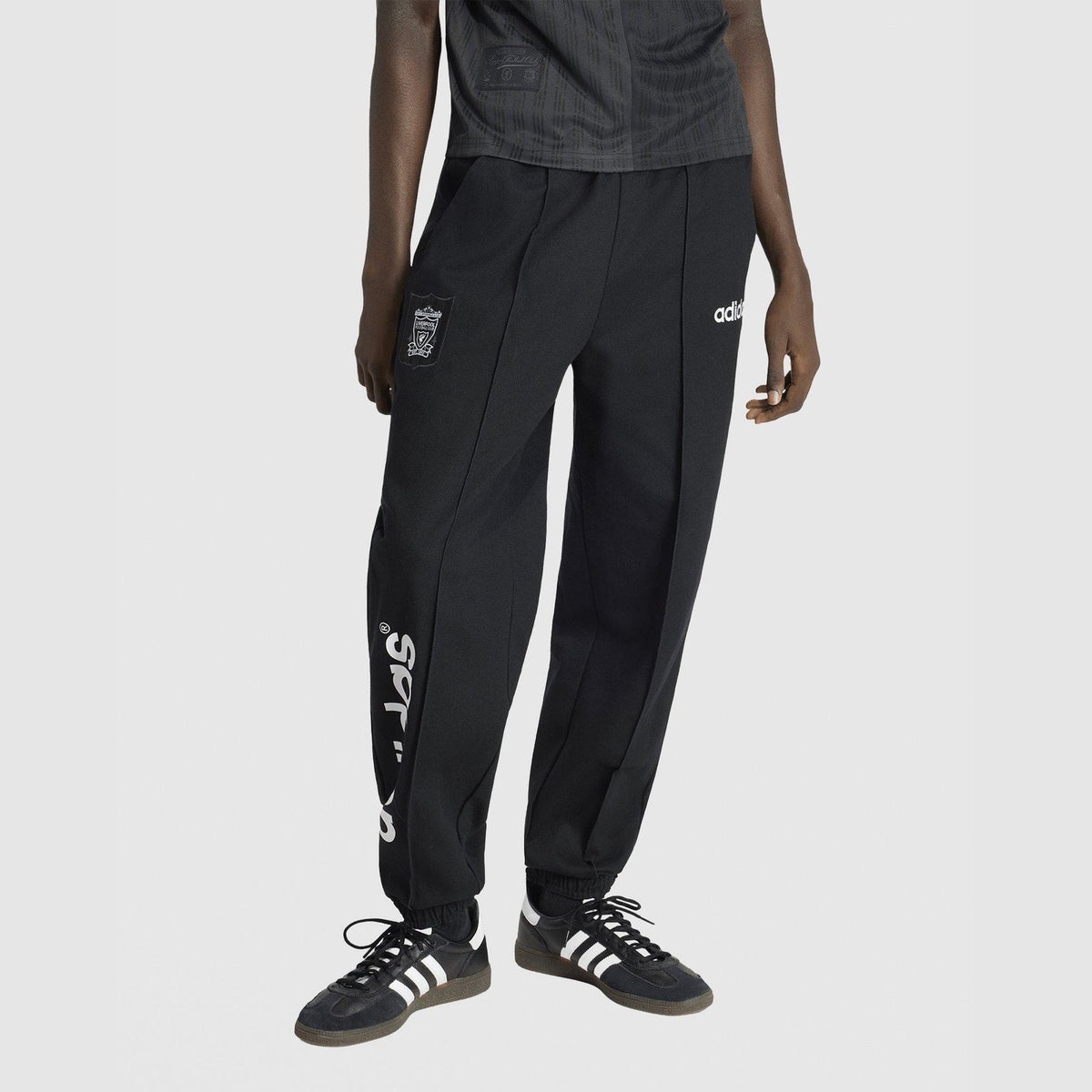 x Liverpool FC 95/96 Drill Track Pants Image 1 - LUZACTIVE - AUSTRALIA