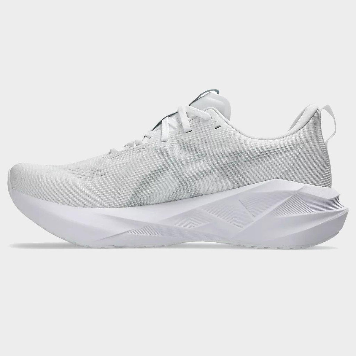 Novablast 5 Image 1 - LUZACTIVE - AUSTRALIA