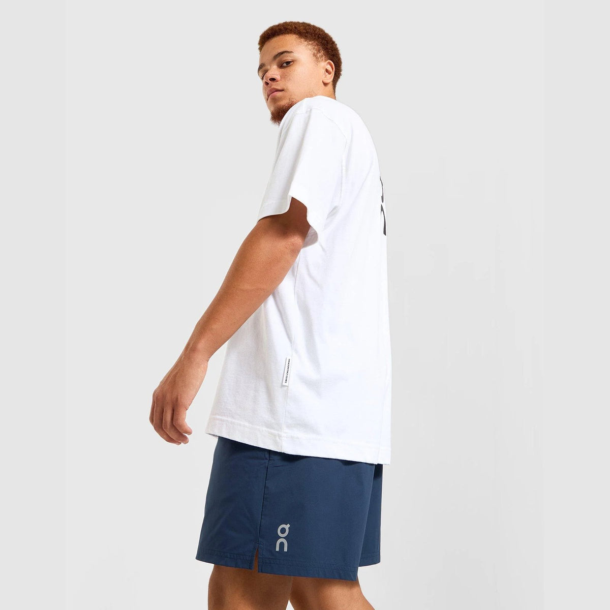 Woven Shorts Image 1 - LUZACTIVE - AUSTRALIA
