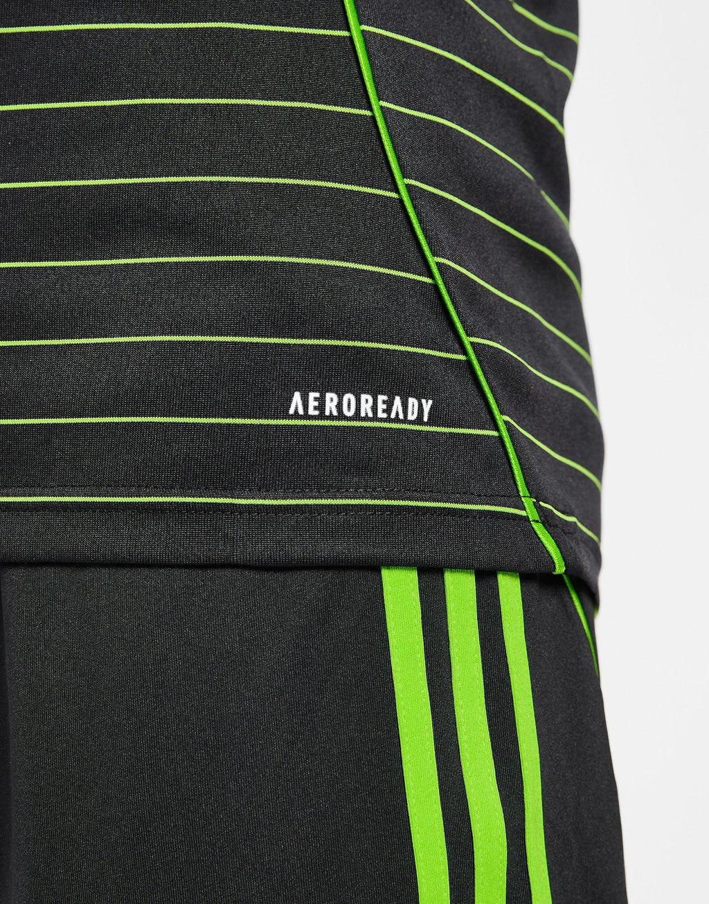 adidas Celtic 2025/26 Away Shirt image