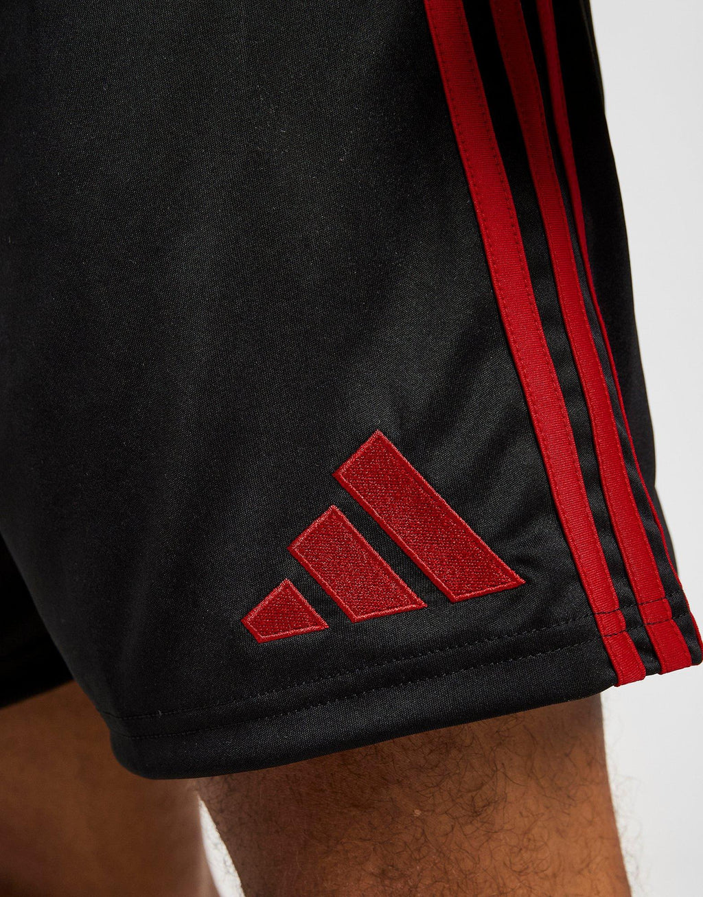 adidas Liverpool FC 2025/26 Away Shorts image