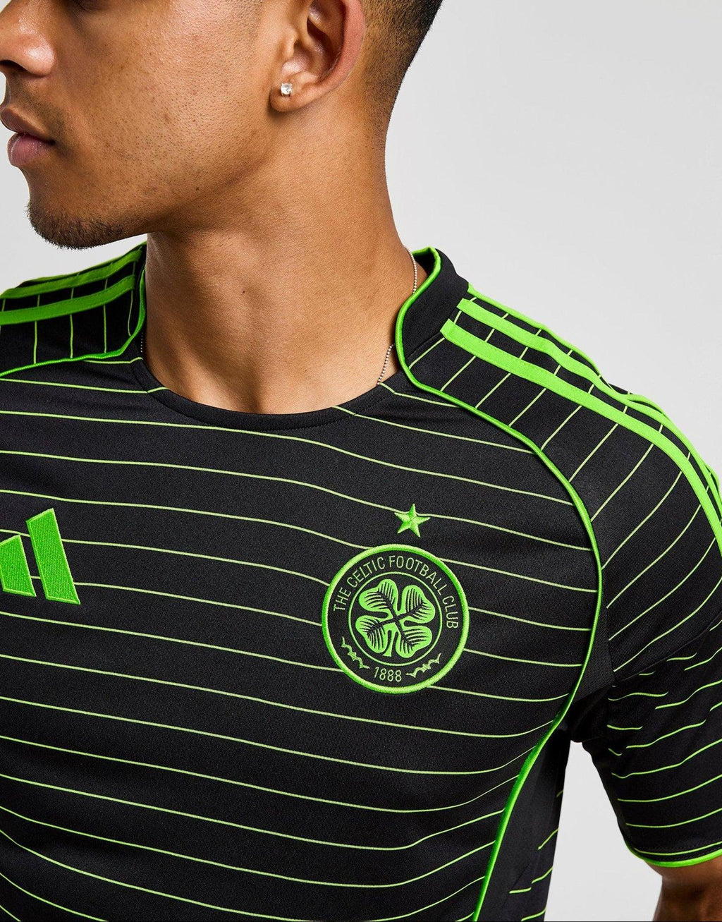adidas Celtic 2025/26 Unsponsored Away Shirt image