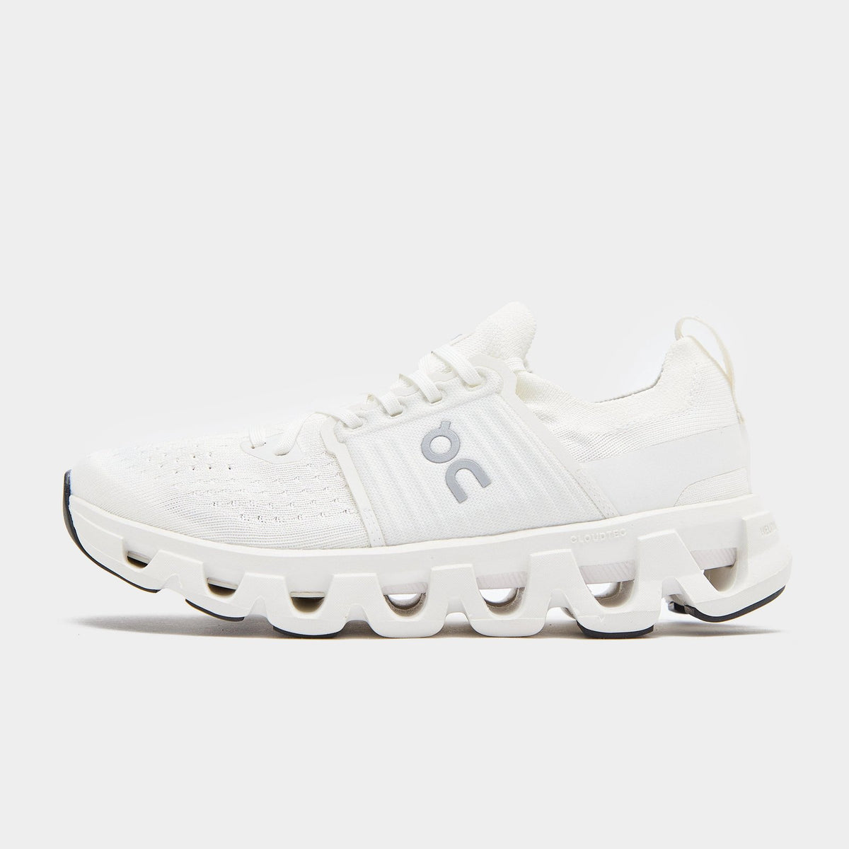 Cloudswift 4 Women's Image 1 - LUZACTIVE - AUSTRALIA