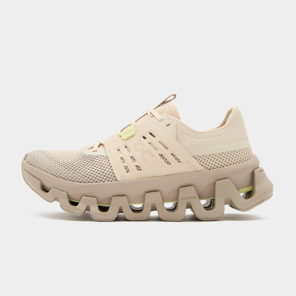 Cloudswift Amp Women's Image 1 - LUZACTIVE - AUSTRALIA