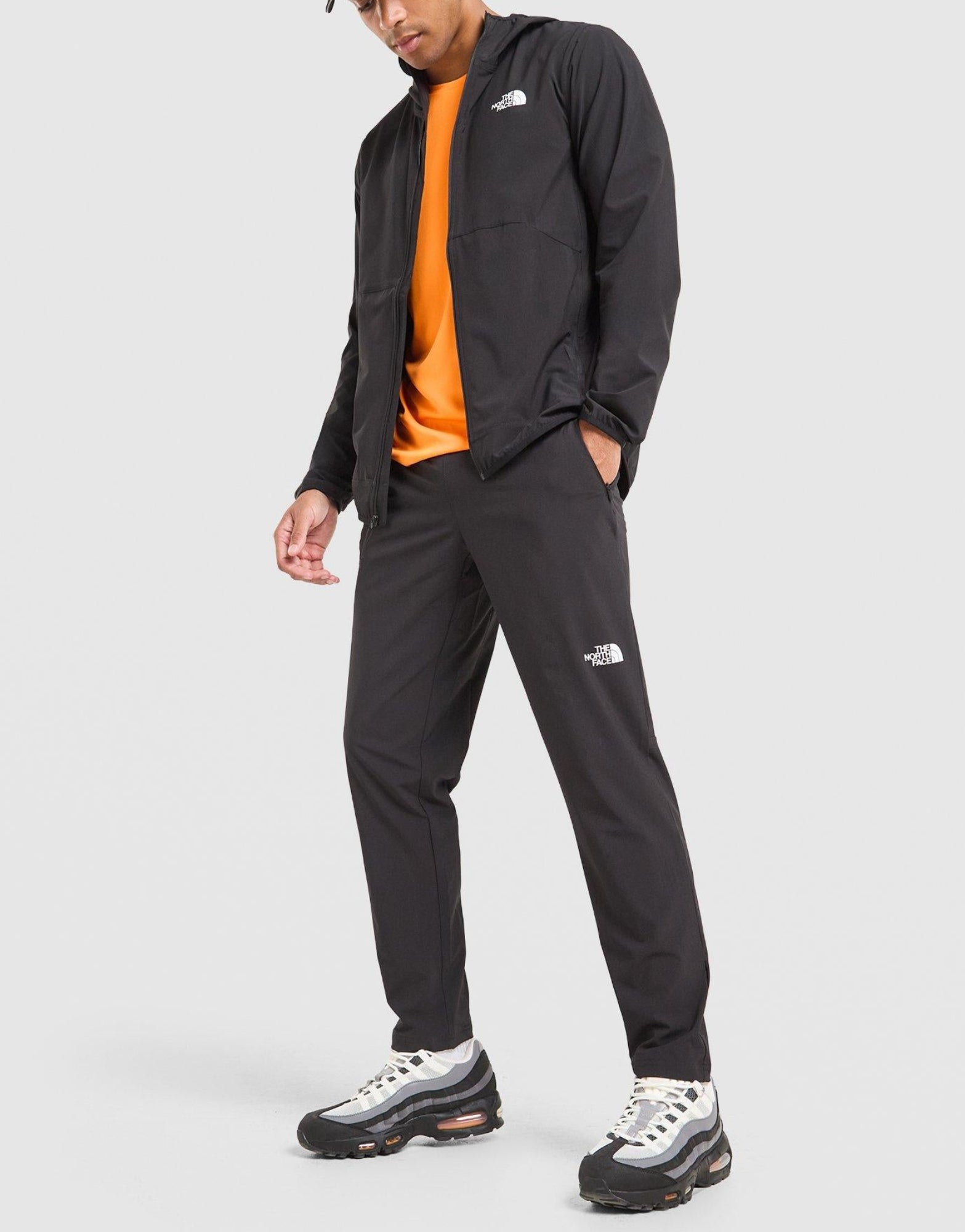 The North Face 24/7 Woven Track Pants image