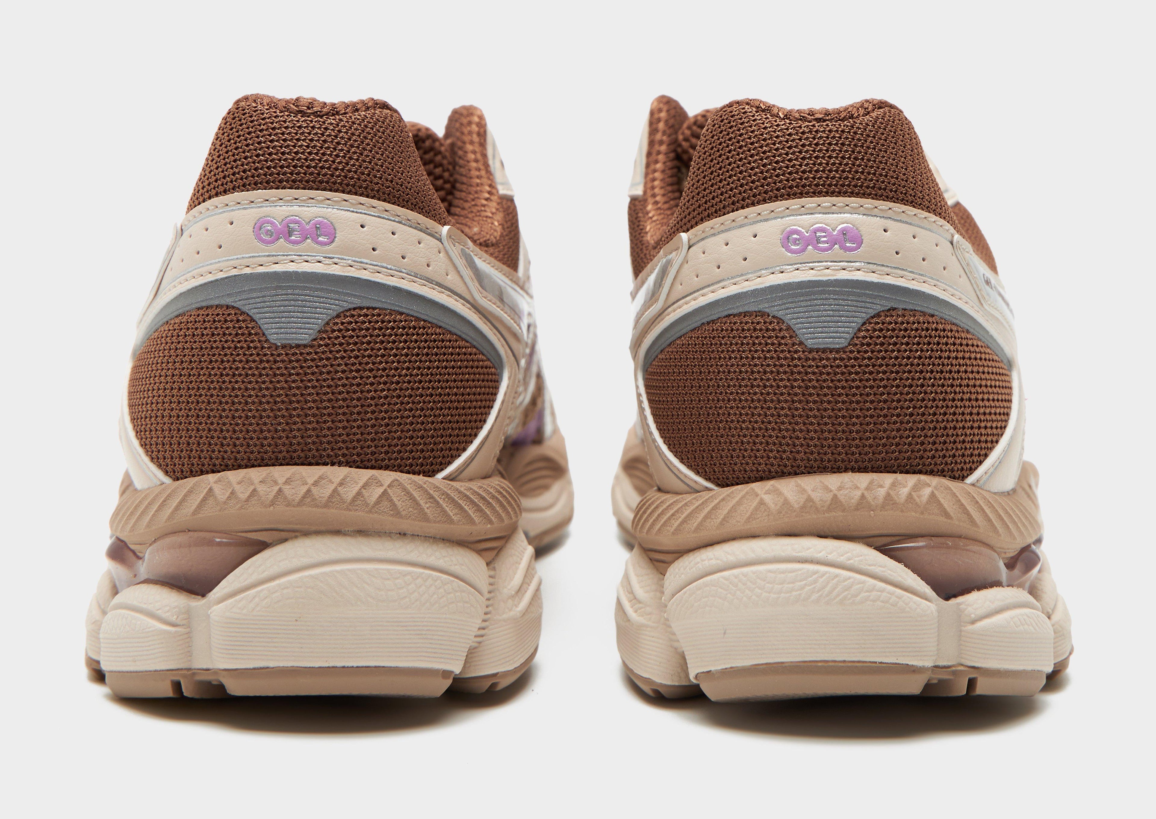 ASICS Gel Cumulus 16 Women's image