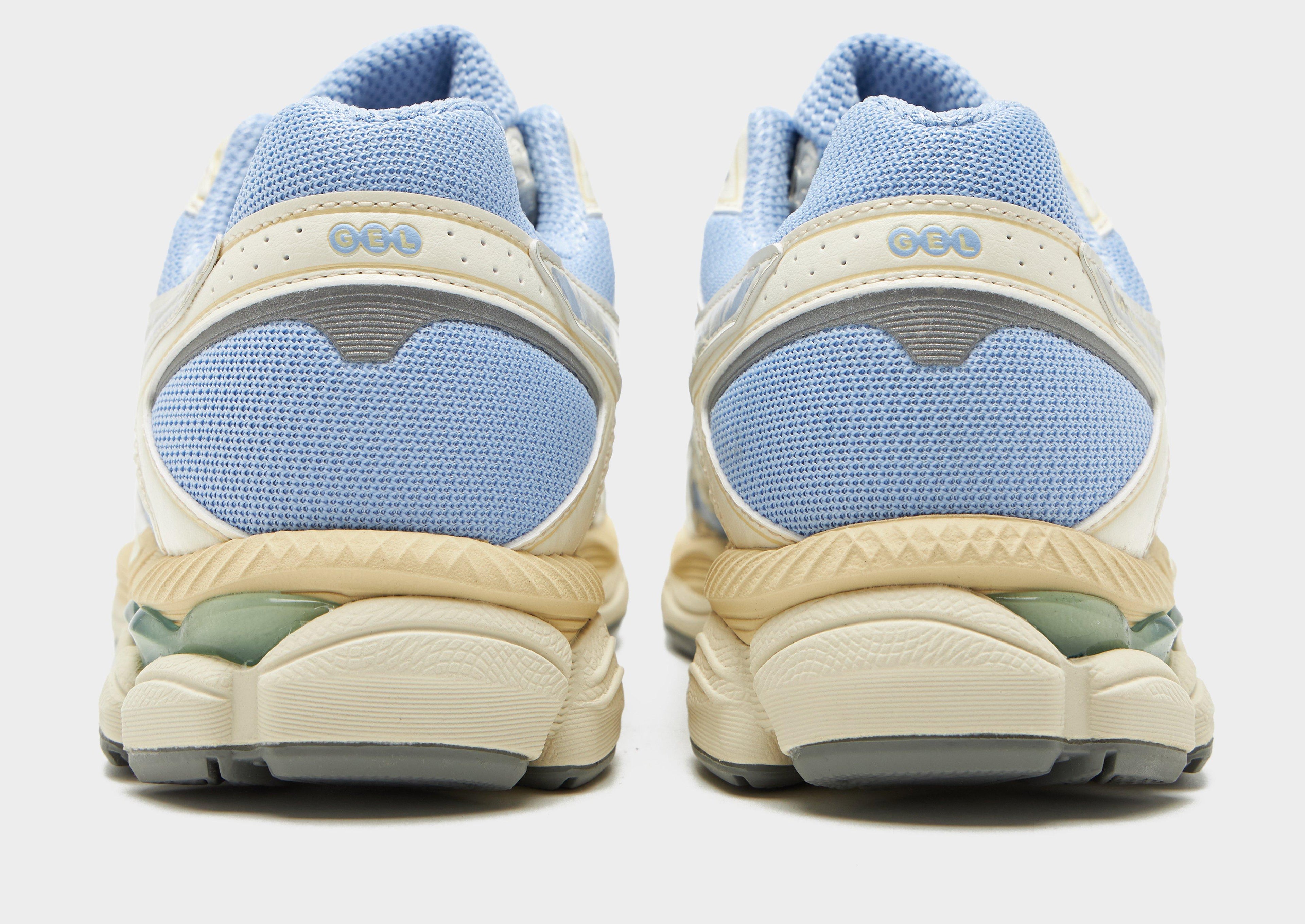 ASICS Gel Cumulus 16 Women's image