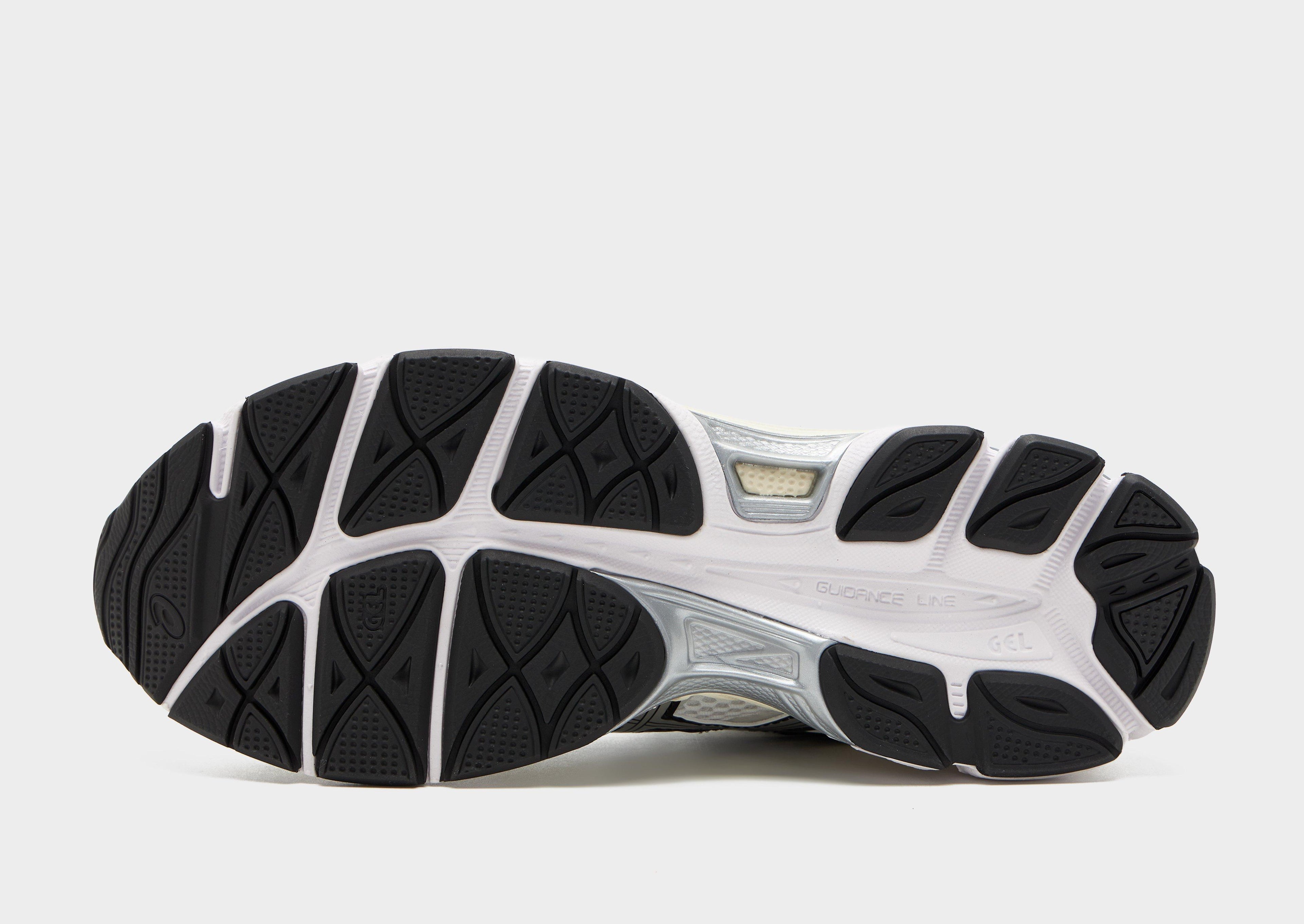 ASICS Gel Cumulus 16 Women's image