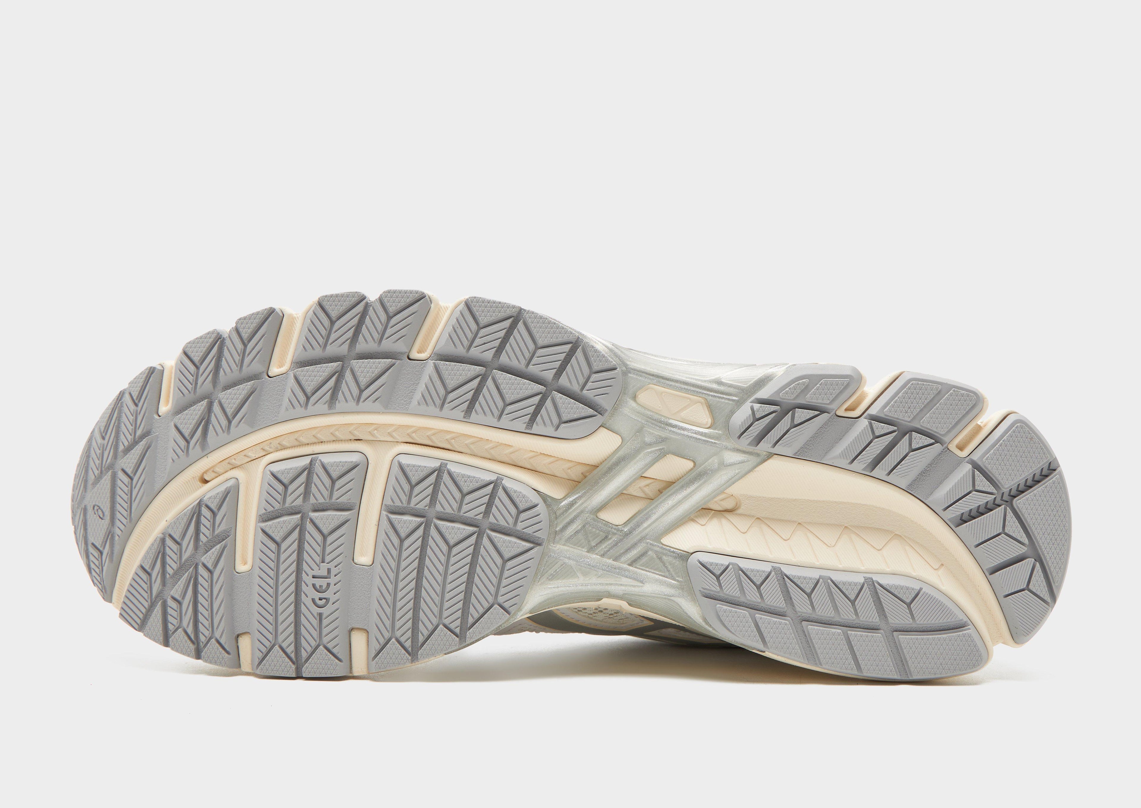 ASICS Gel Kayano 20 image