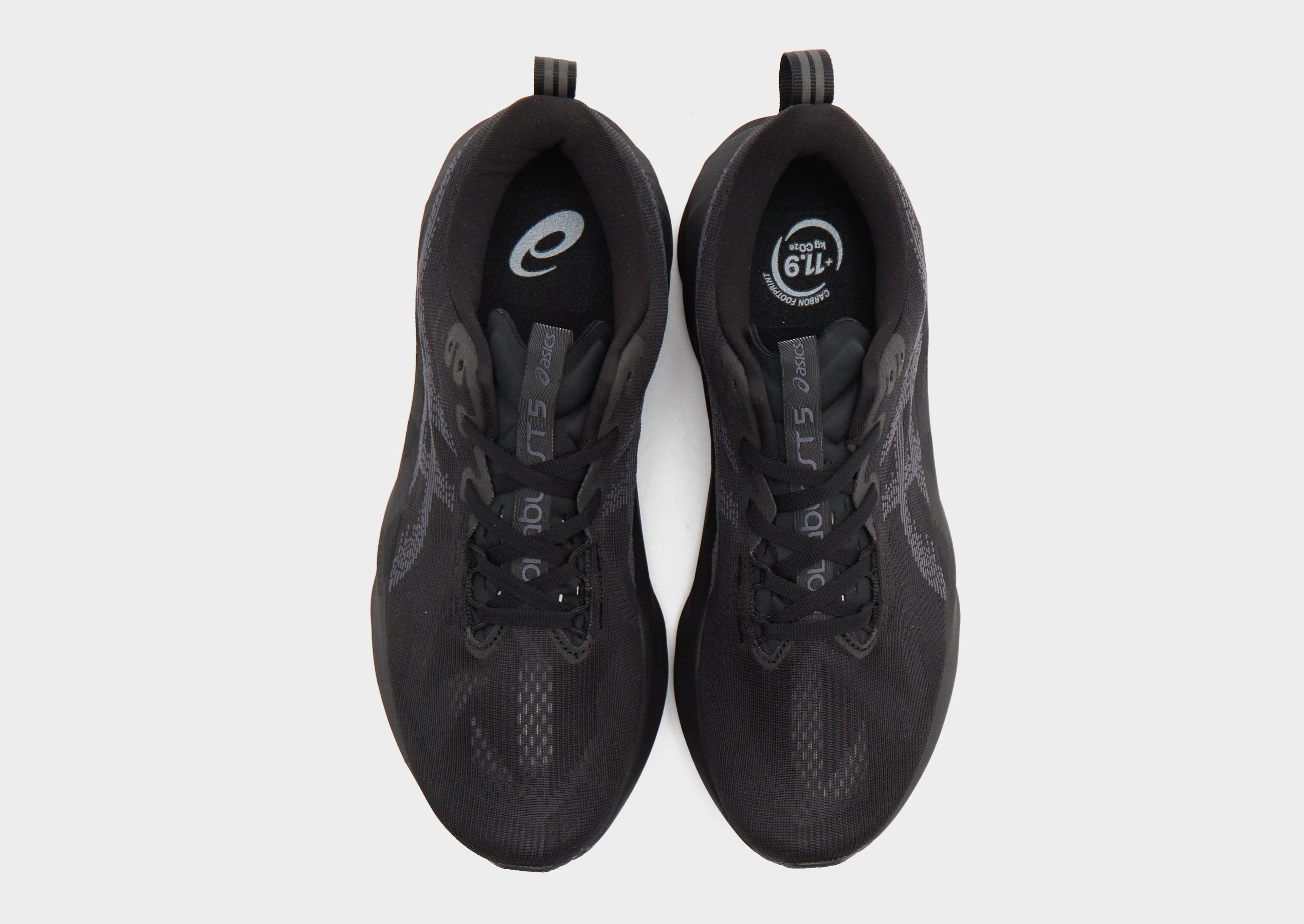 ASICS Novablast 5 image