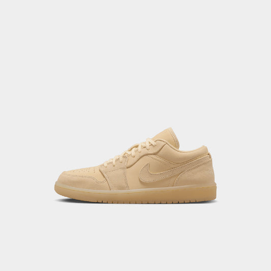 Air Jordan 1 Low SE (W) Image 1 - LUZACTIVE - AUSTRALIA