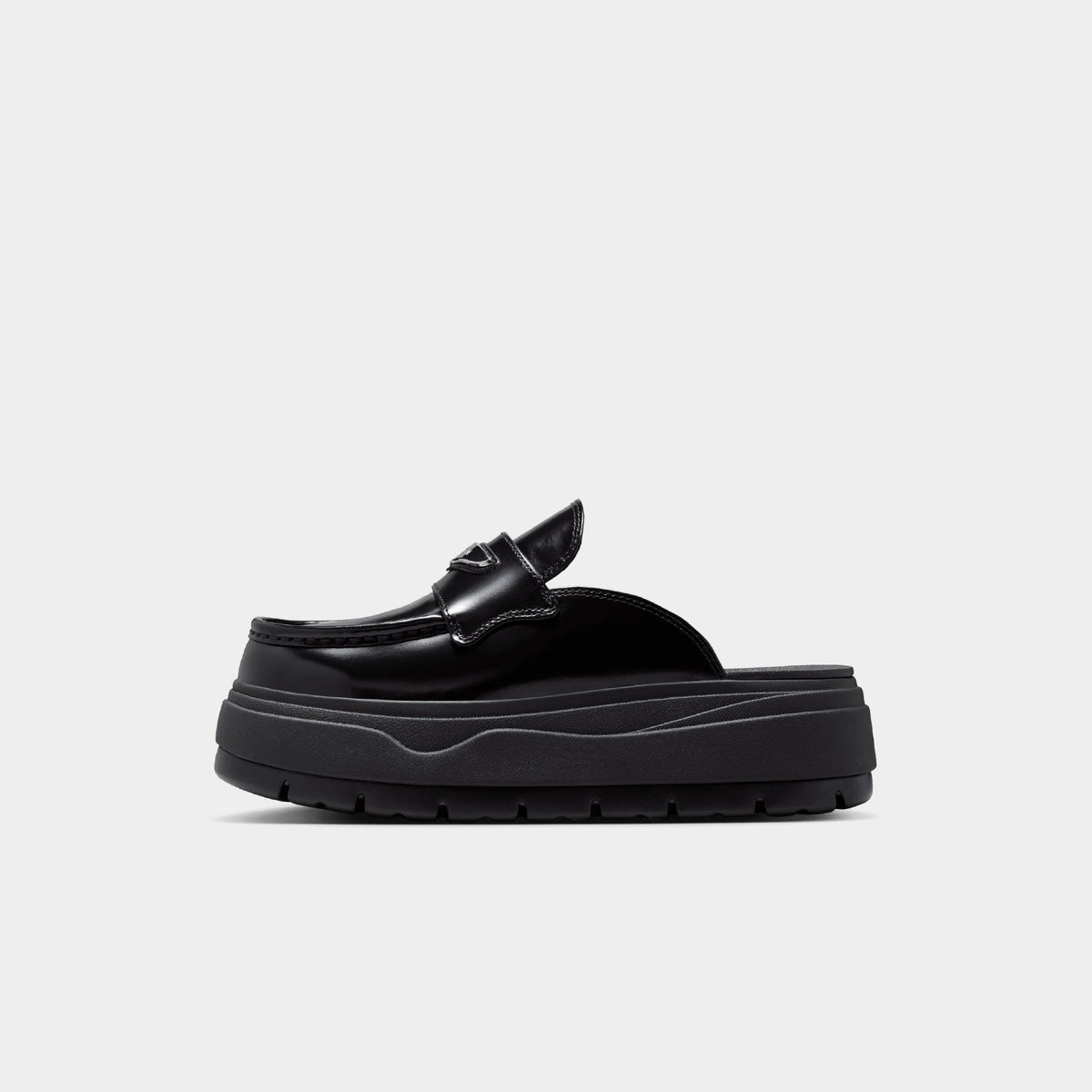 Air Jordan Mule (W) Image 1 - LUZACTIVE - AUSTRALIA