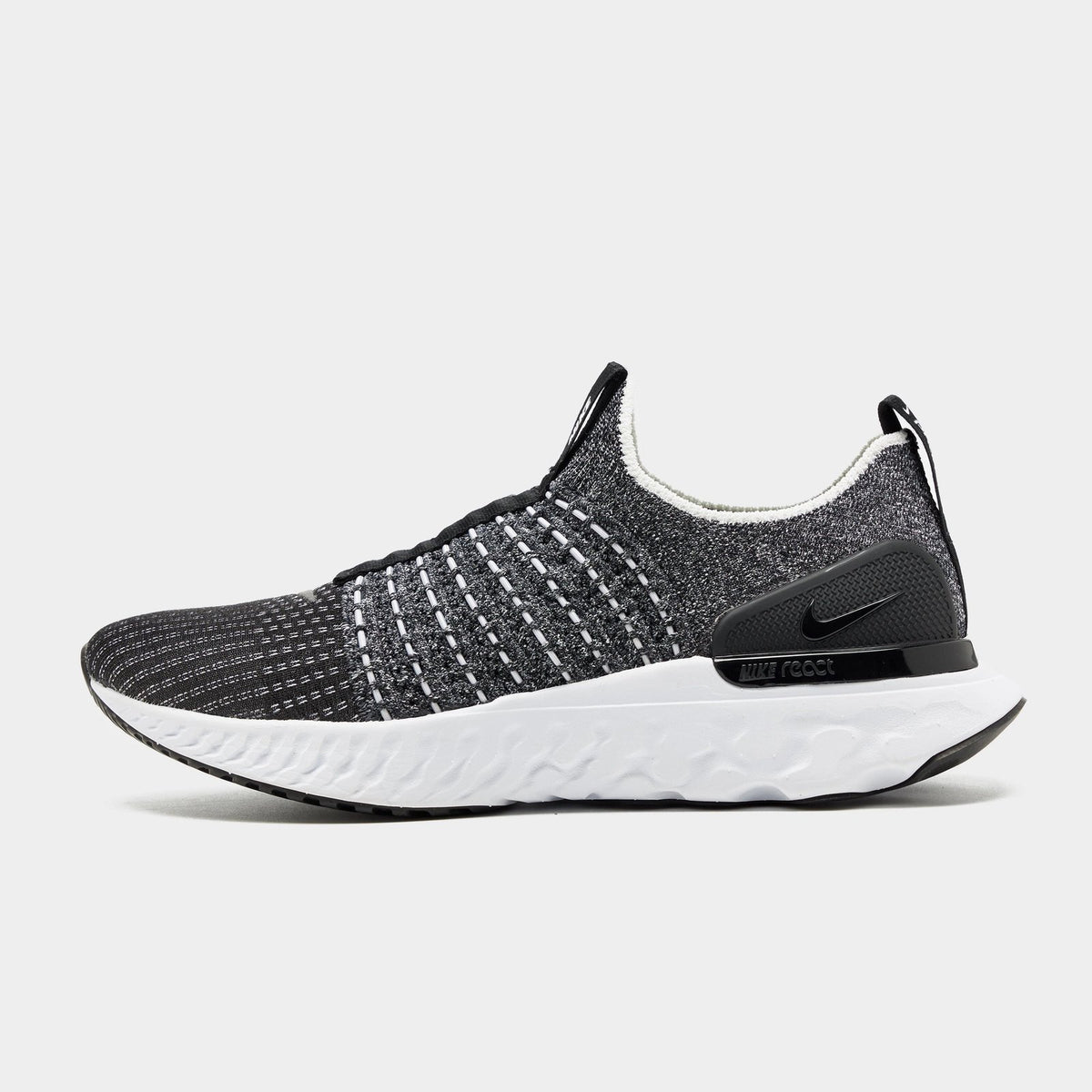 React Phantom Run Flyknit 2 Women's Image 1 - LUZACTIVE - AUSTRALIA