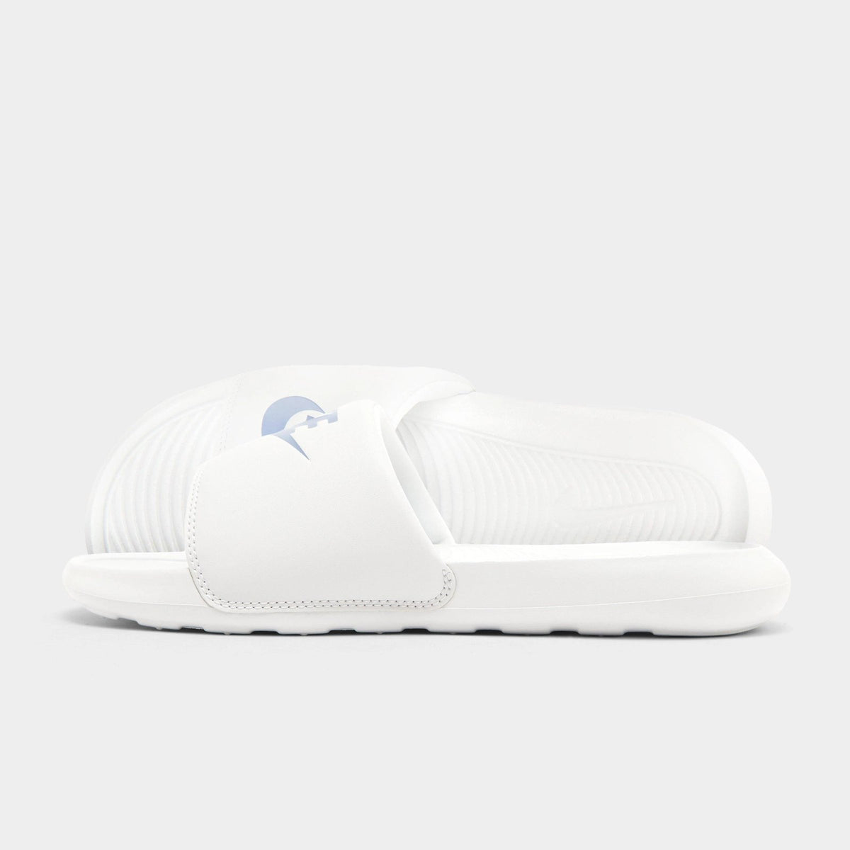 Victori One Slides Women's Image 1 - LUZACTIVE - AUSTRALIA