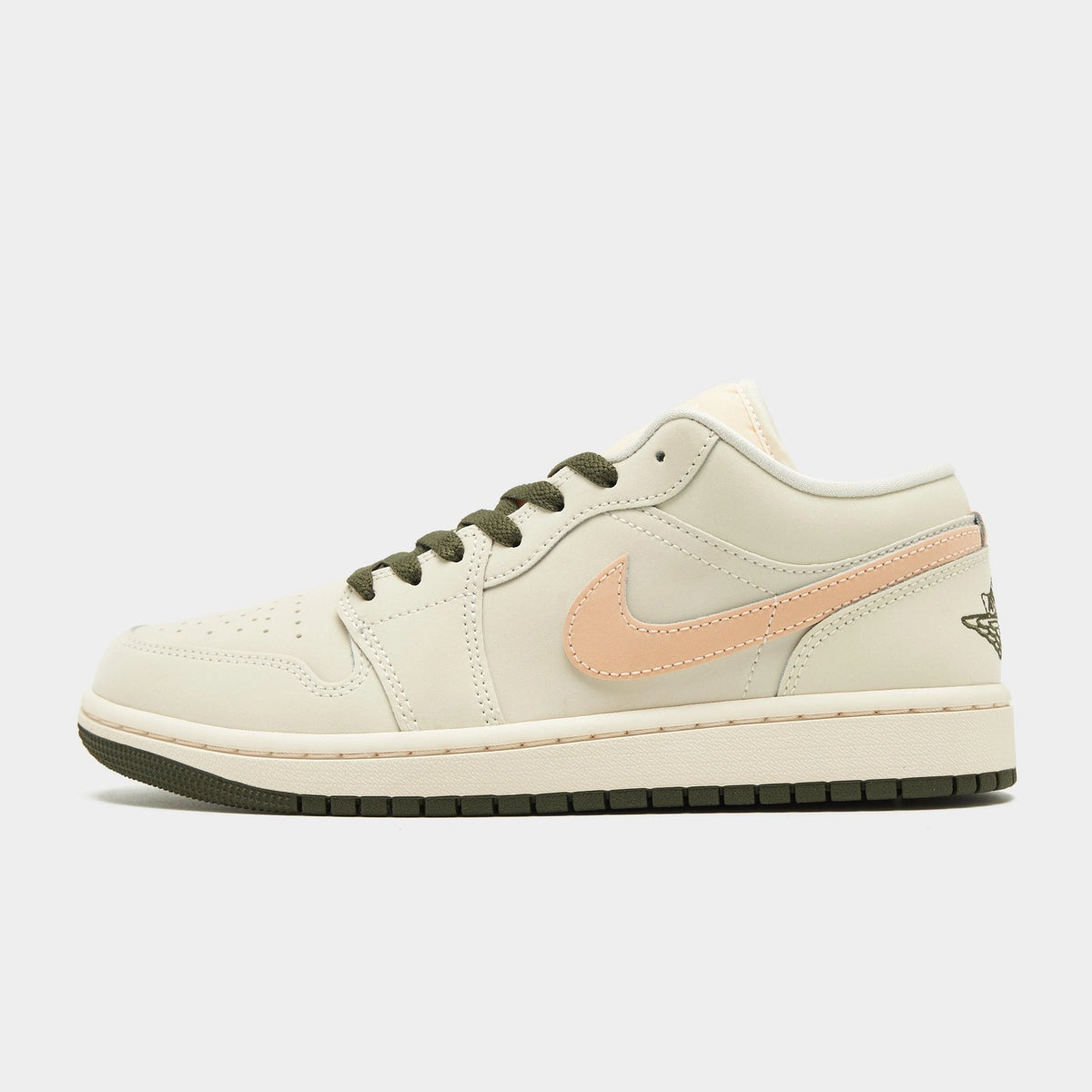 Air 1 Low Women’s Image 1 - LUZACTIVE - AUSTRALIA