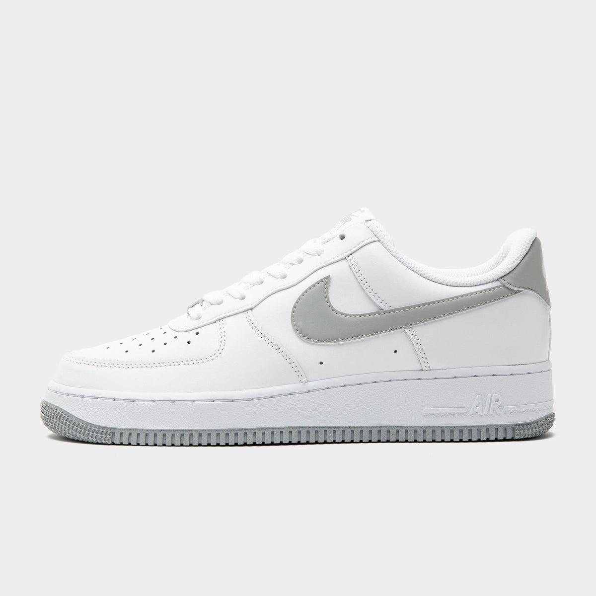 Air Force 1 '07 Image 1 - LUZACTIVE - AUSTRALIA