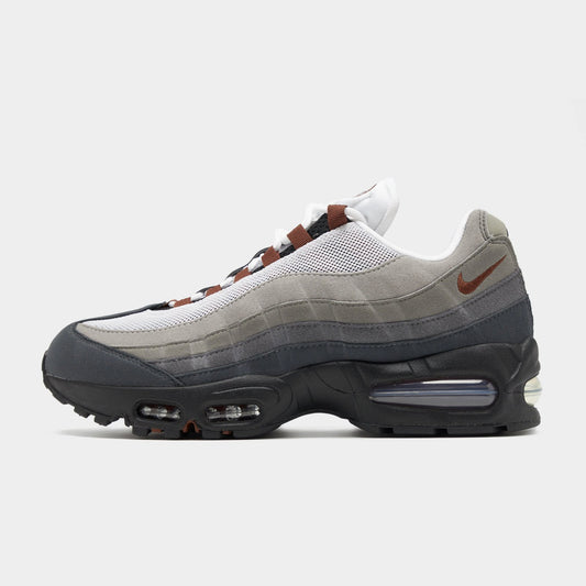 Air Max 95 Women's Image 1 - LUZACTIVE - AUSTRALIA