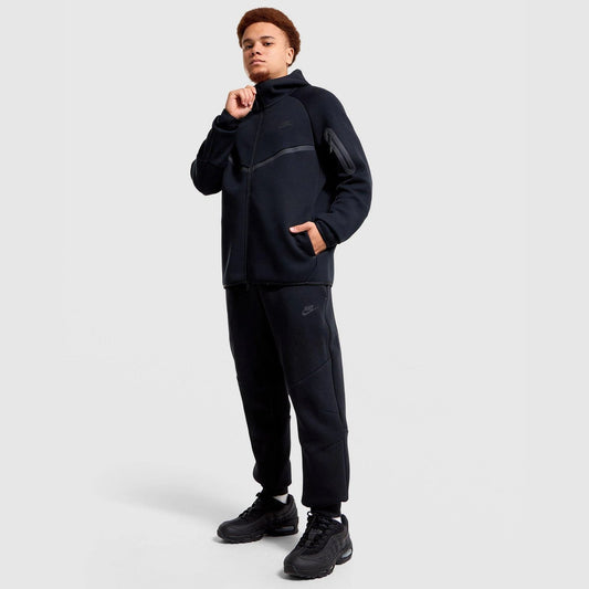 Tech Fleece Joggers Image 1 - LUZACTIVE - AUSTRALIA