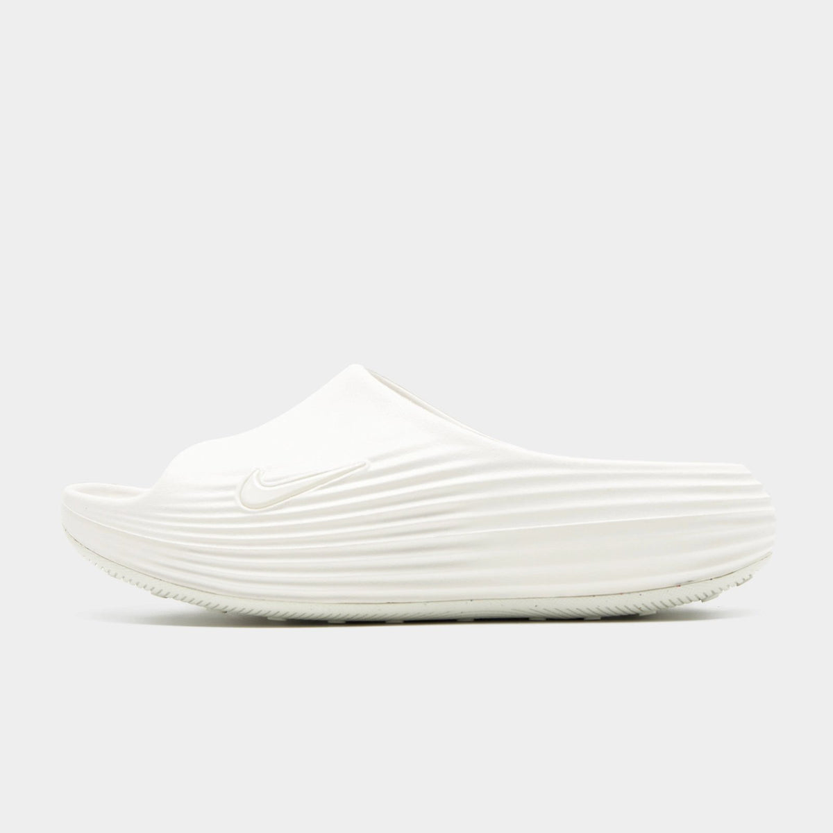 ReactX Rejuven8 Slides Women's Image 1 - LUZACTIVE - AUSTRALIA