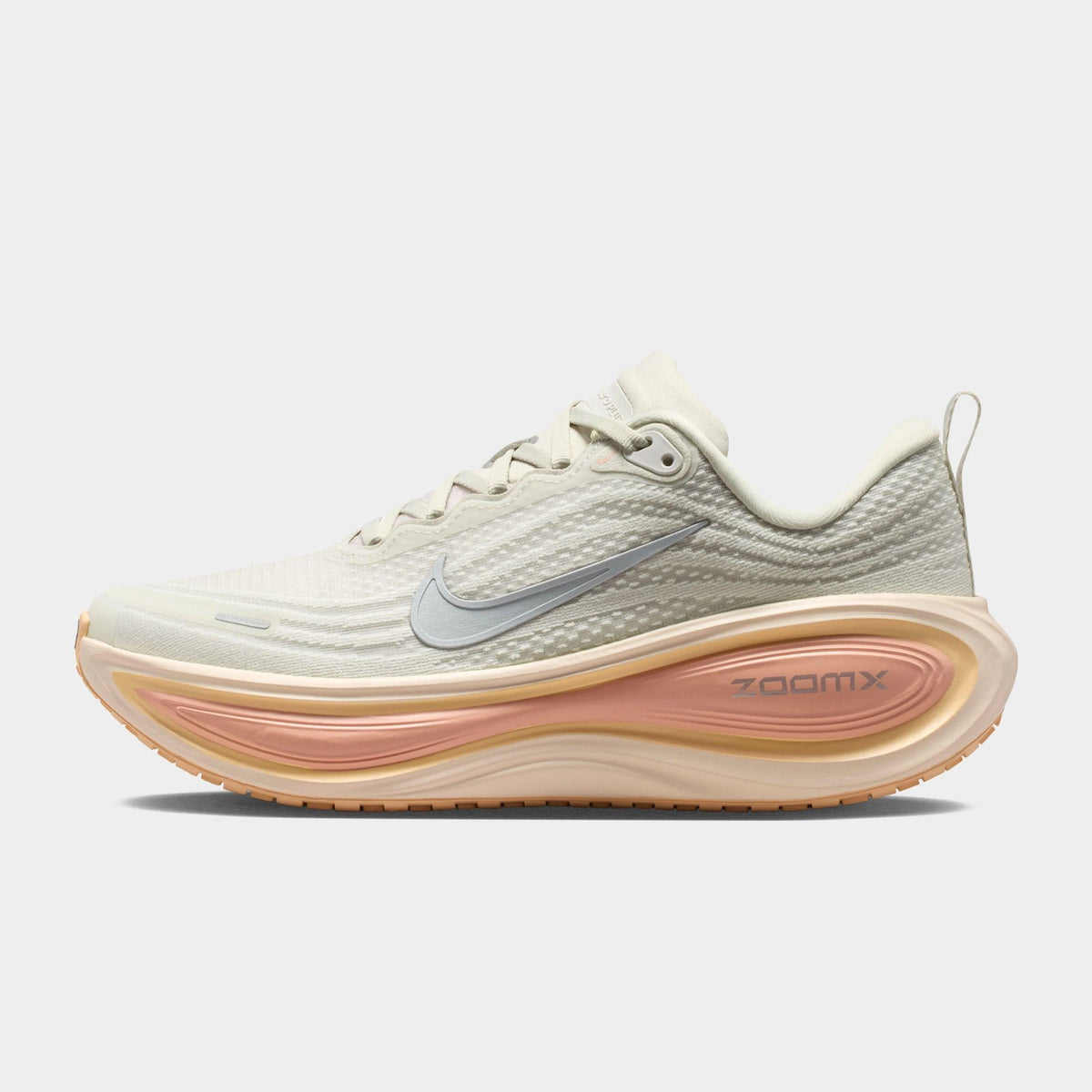 Vomero Plus Women's Image 1 - LUZACTIVE - AUSTRALIA