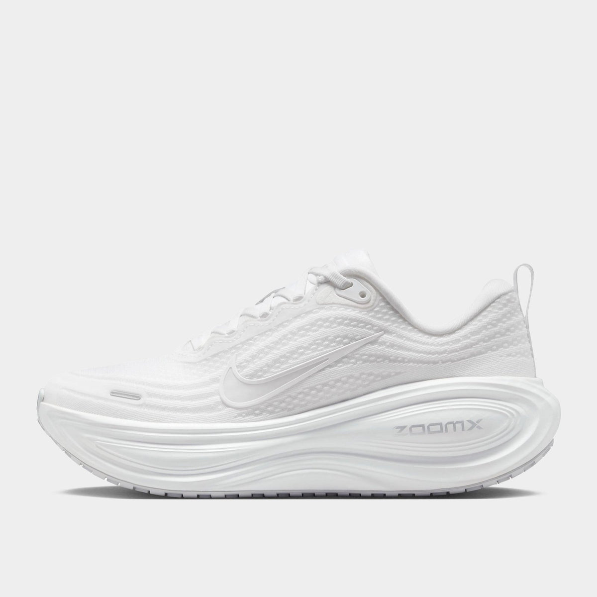 Vomero Plus Women's Image 1 - LUZACTIVE - AUSTRALIA