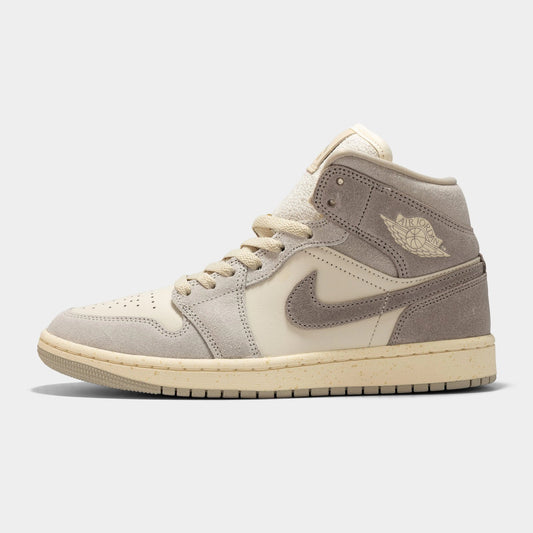 Air 1 Mid Women's Image 1 - LUZACTIVE - AUSTRALIA