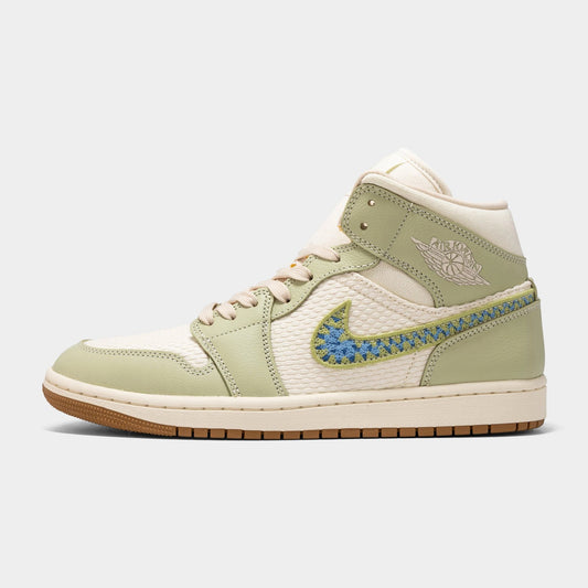 Air 1 Mid SE Women's Image 1 - LUZACTIVE - AUSTRALIA