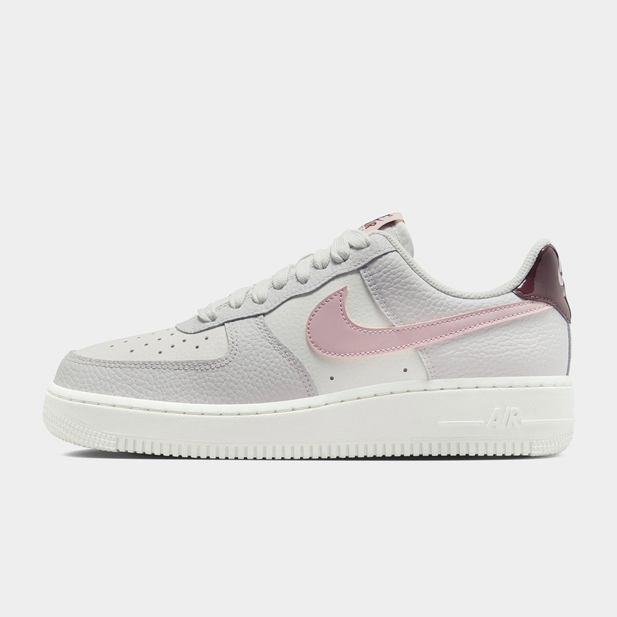 Air Force 1 '07 Women's Image 1 - LUZACTIVE - AUSTRALIA