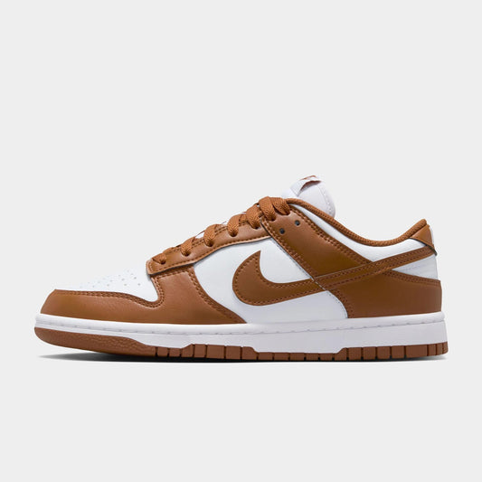 Dunk Low Women's Image 1 - LUZACTIVE - AUSTRALIA