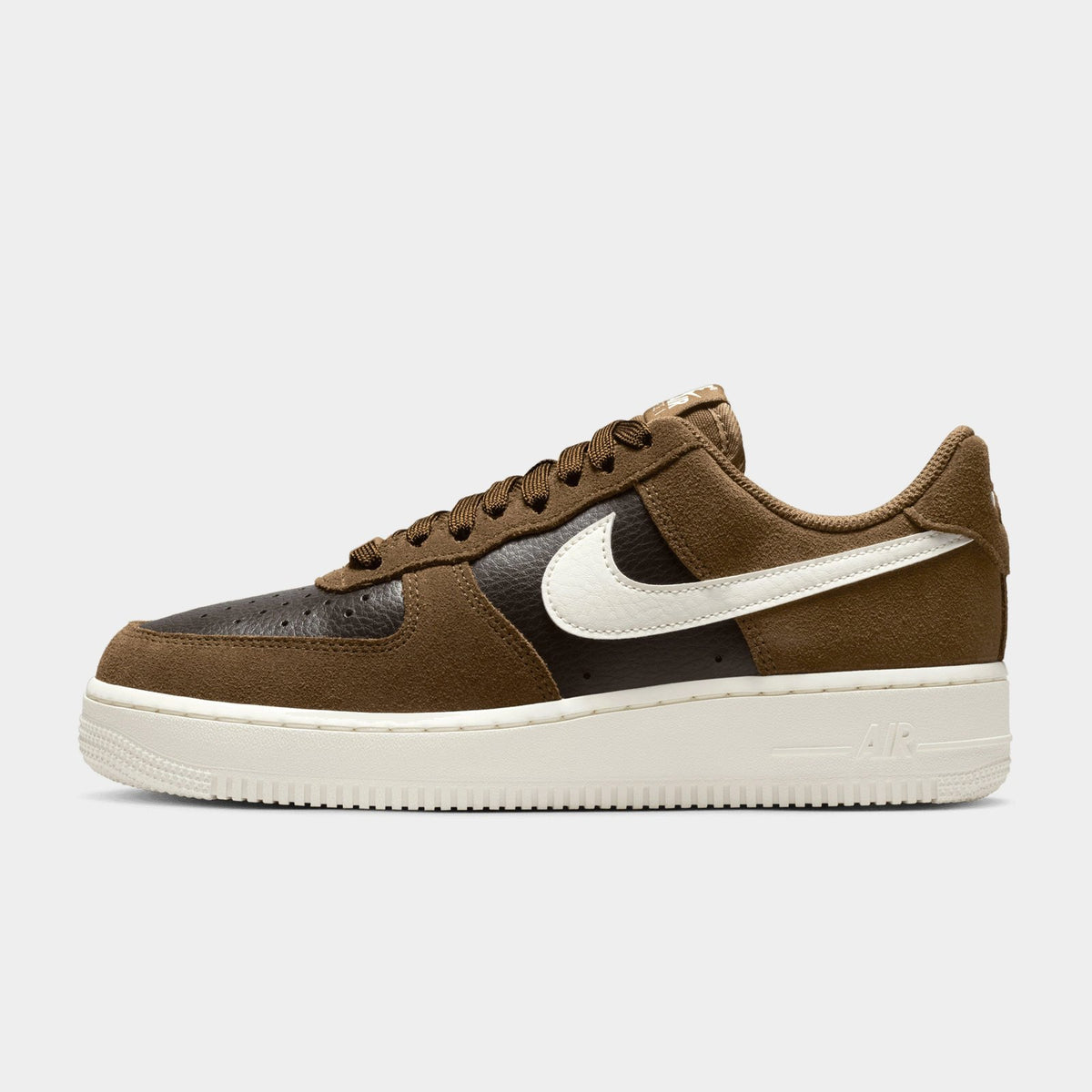 Air Force 1 '07 Women's Image 1 - LUZACTIVE - AUSTRALIA