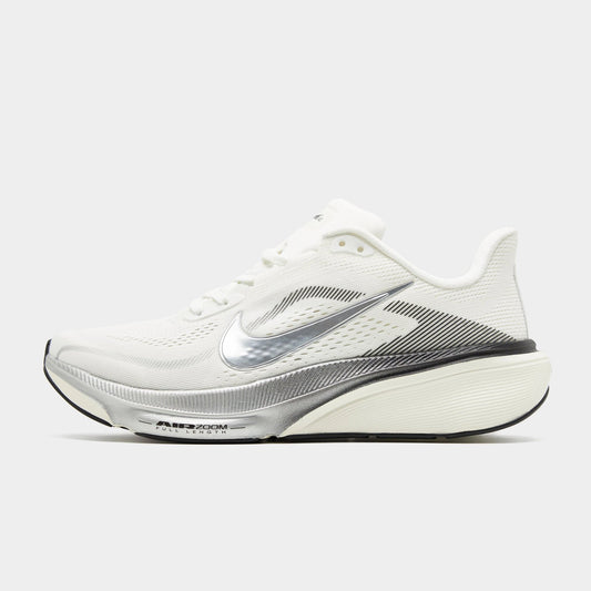 Pegasus 42 Women's Image 1 - LUZACTIVE - AUSTRALIA