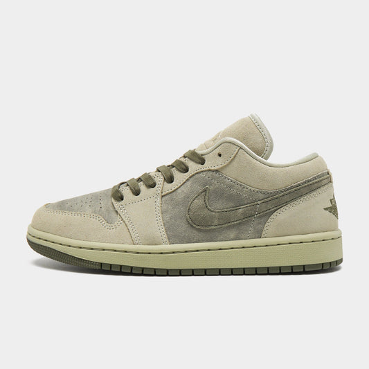 Air 1 Low SE Women's Image 1 - LUZACTIVE - AUSTRALIA