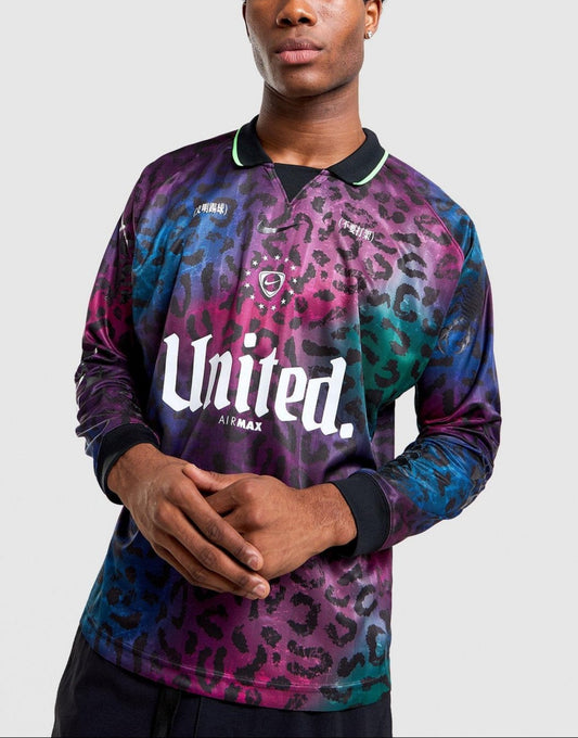 Mad 90 Pack 'Tiempo' Long-Sleeve Football Shirt Image 1 - LUZACTIVE - AUSTRALIA