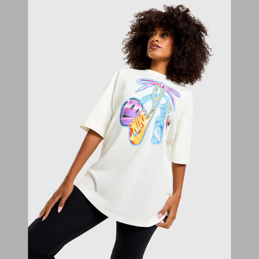 Shoelace Oversized T-Shirt Image 1 - LUZACTIVE - AUSTRALIA