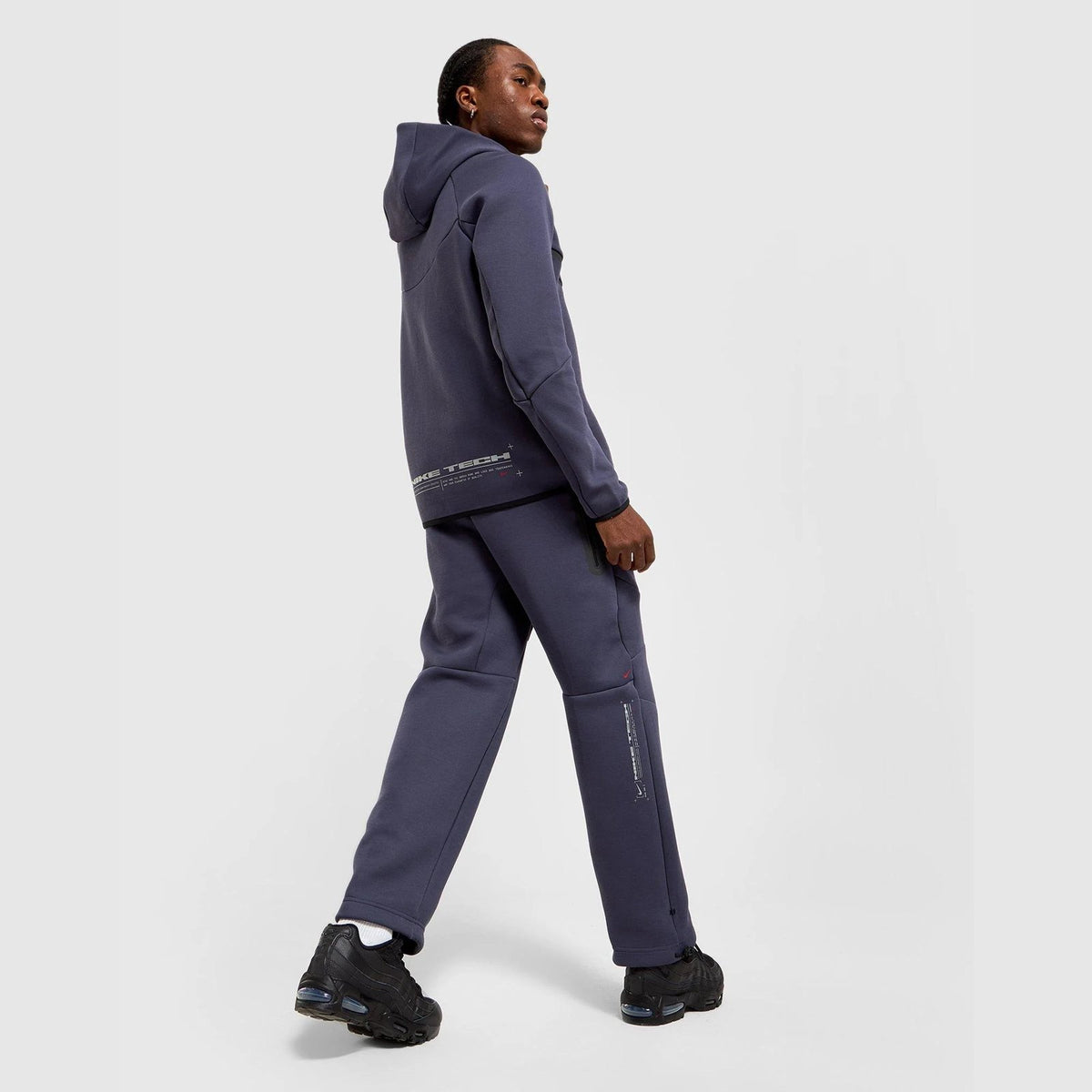 Tech Fleece Track Pants Image 1 - LUZACTIVE - AUSTRALIA