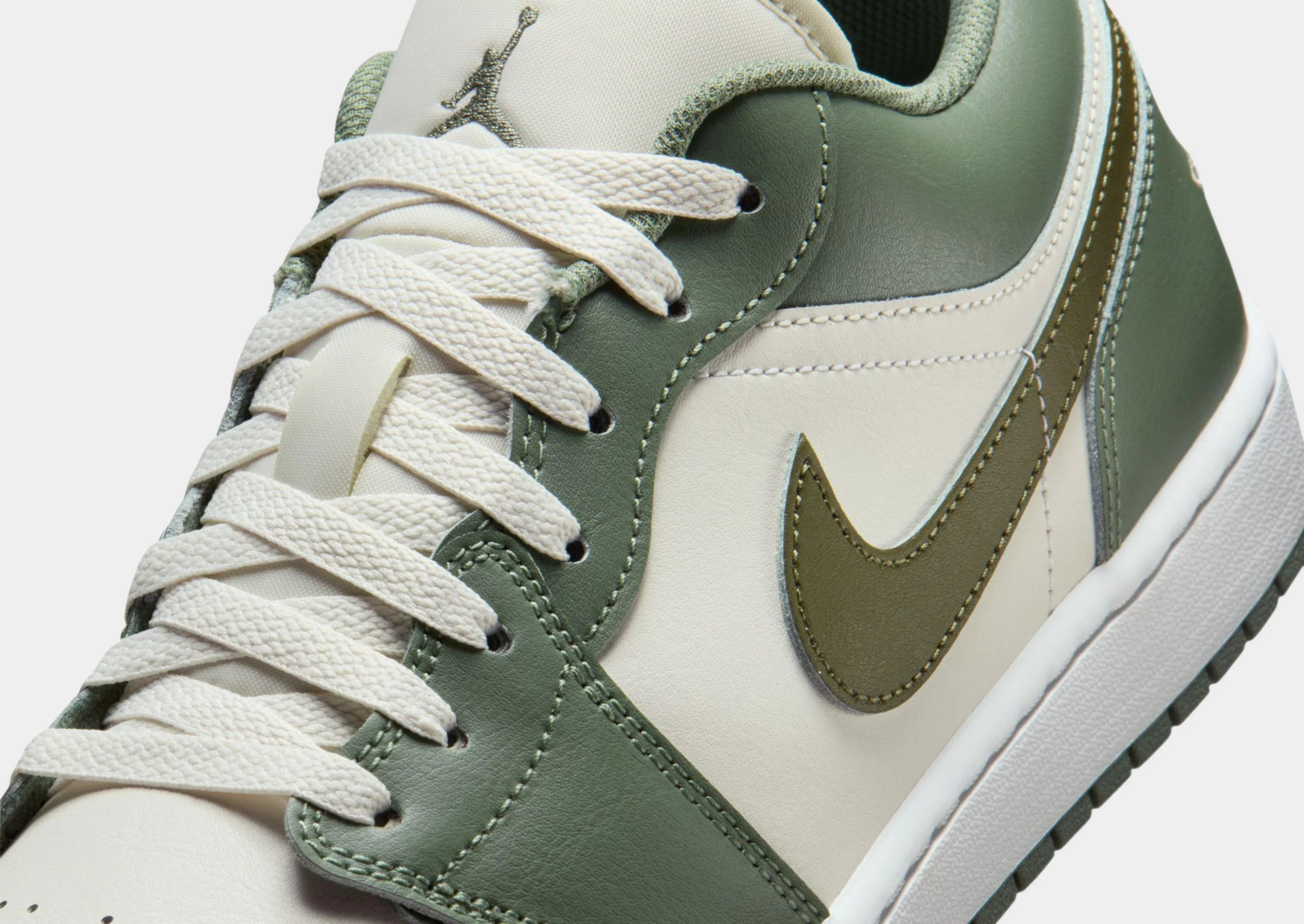 Jordan Air 1 Low image