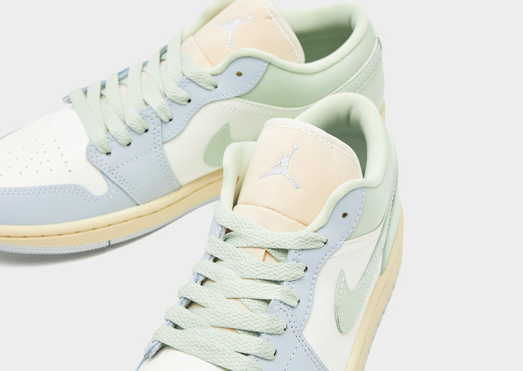 Jordan Air 1 Low Women's image