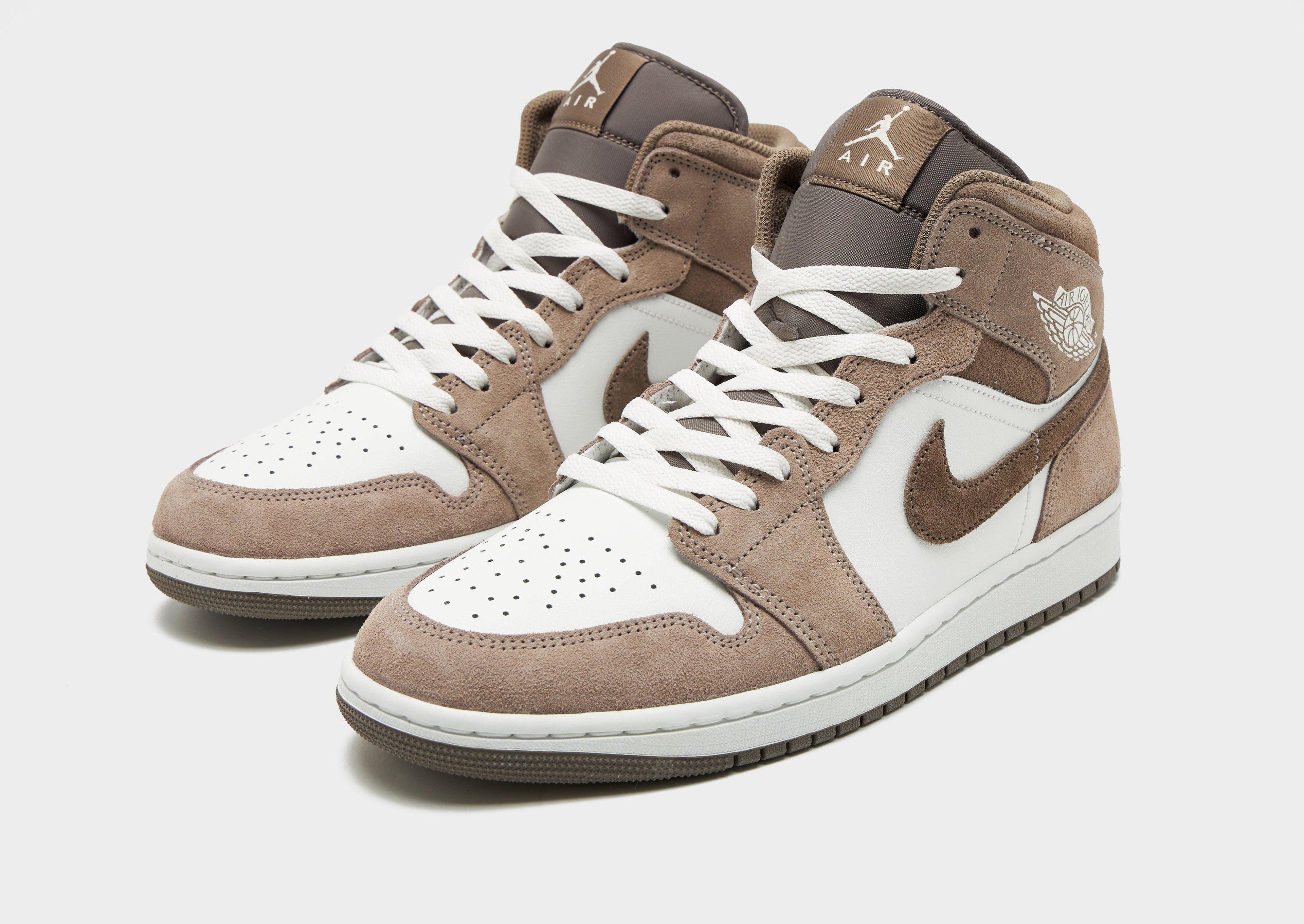 Jordan Air 1 Mid image