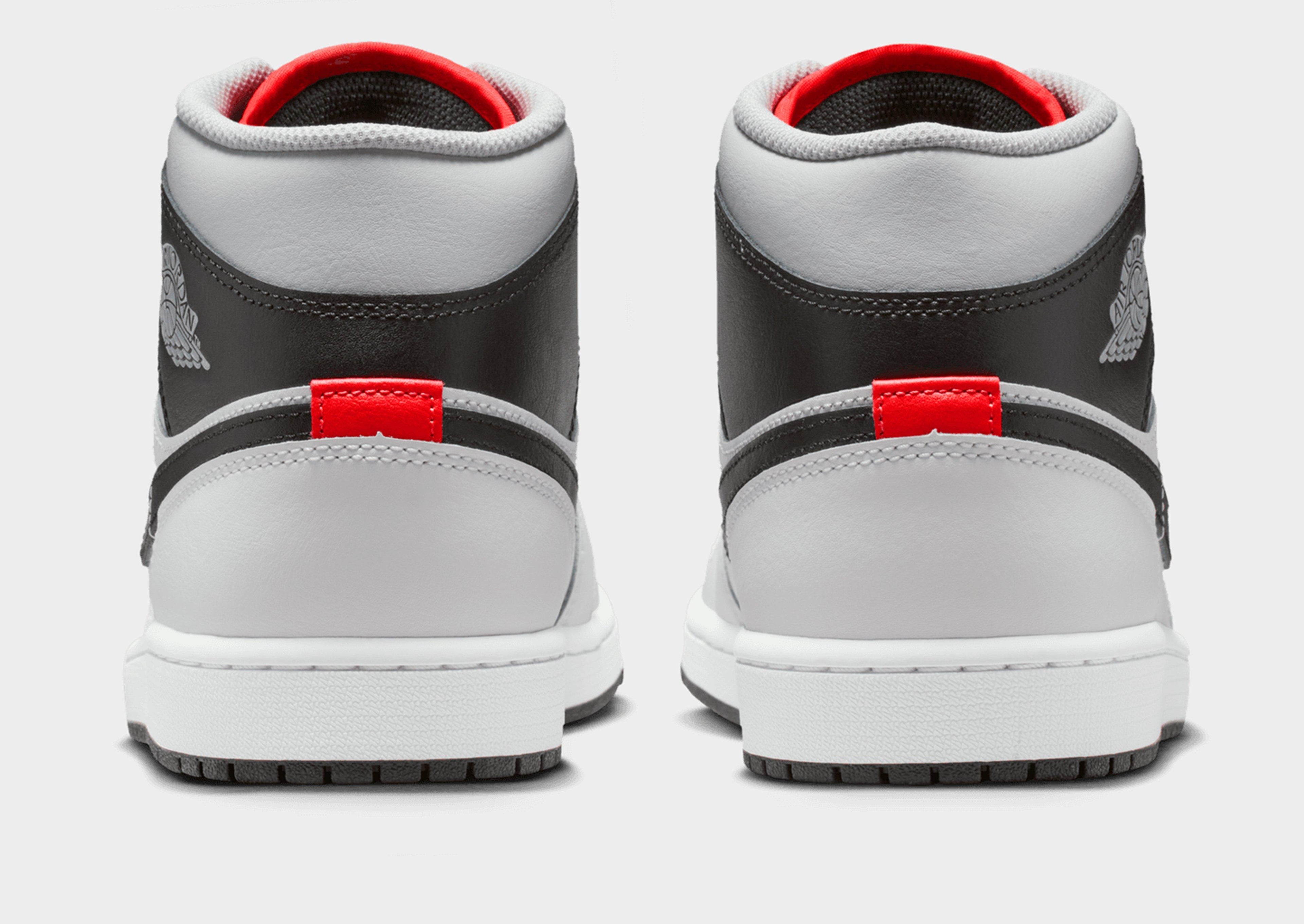 Jordan Air 1 Mid image
