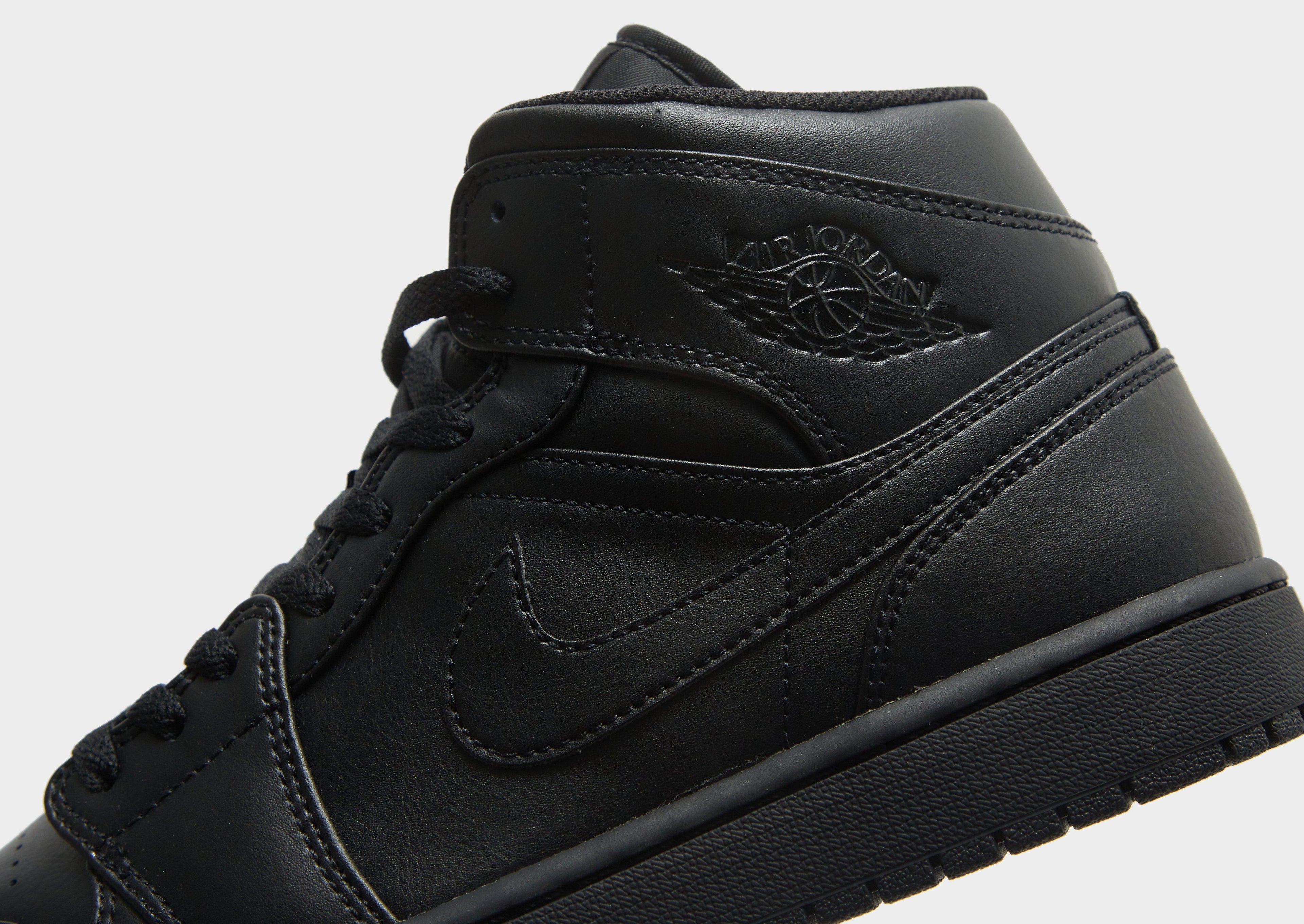 Jordan Air 1 Mid image