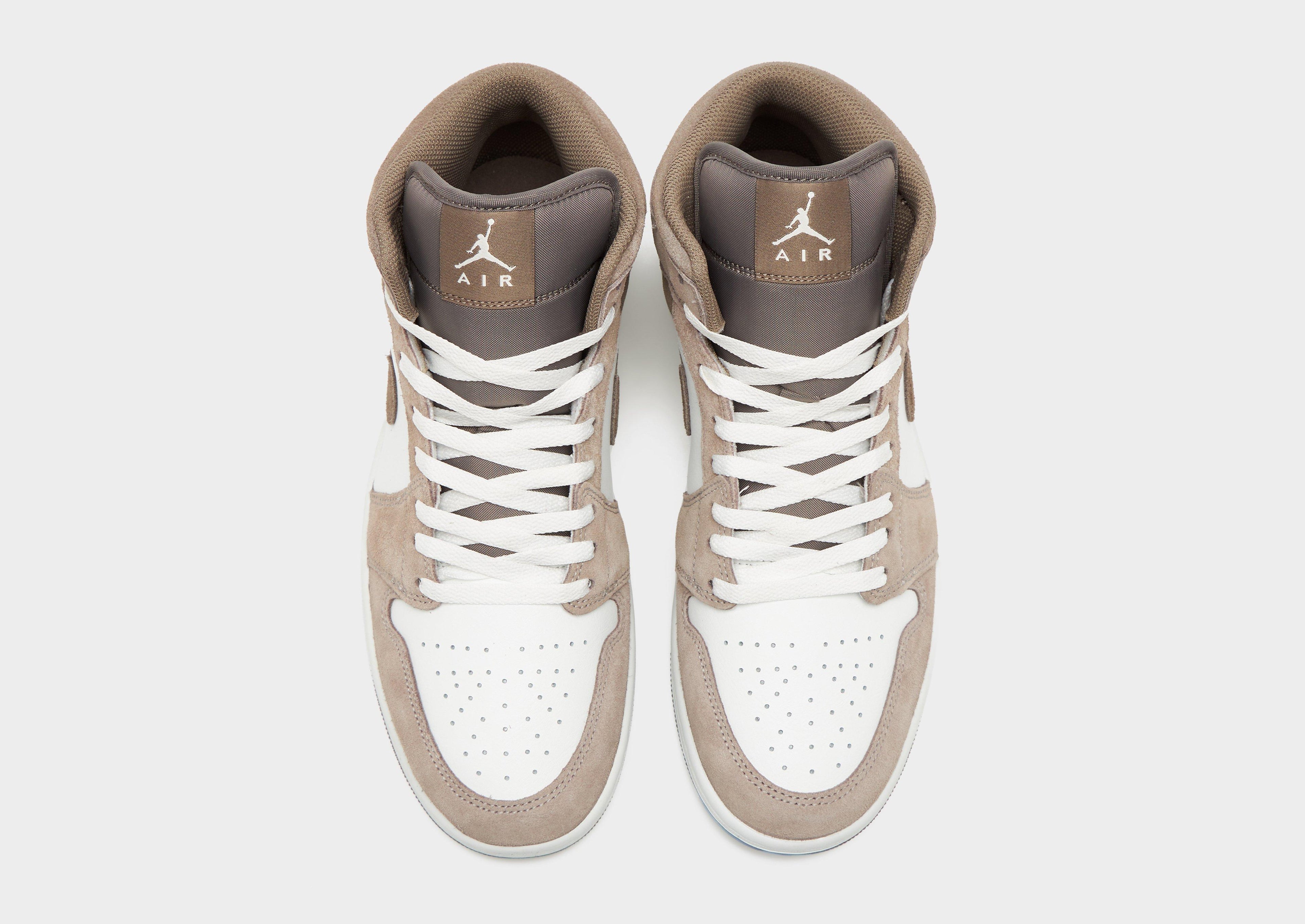 Jordan Air 1 Mid image