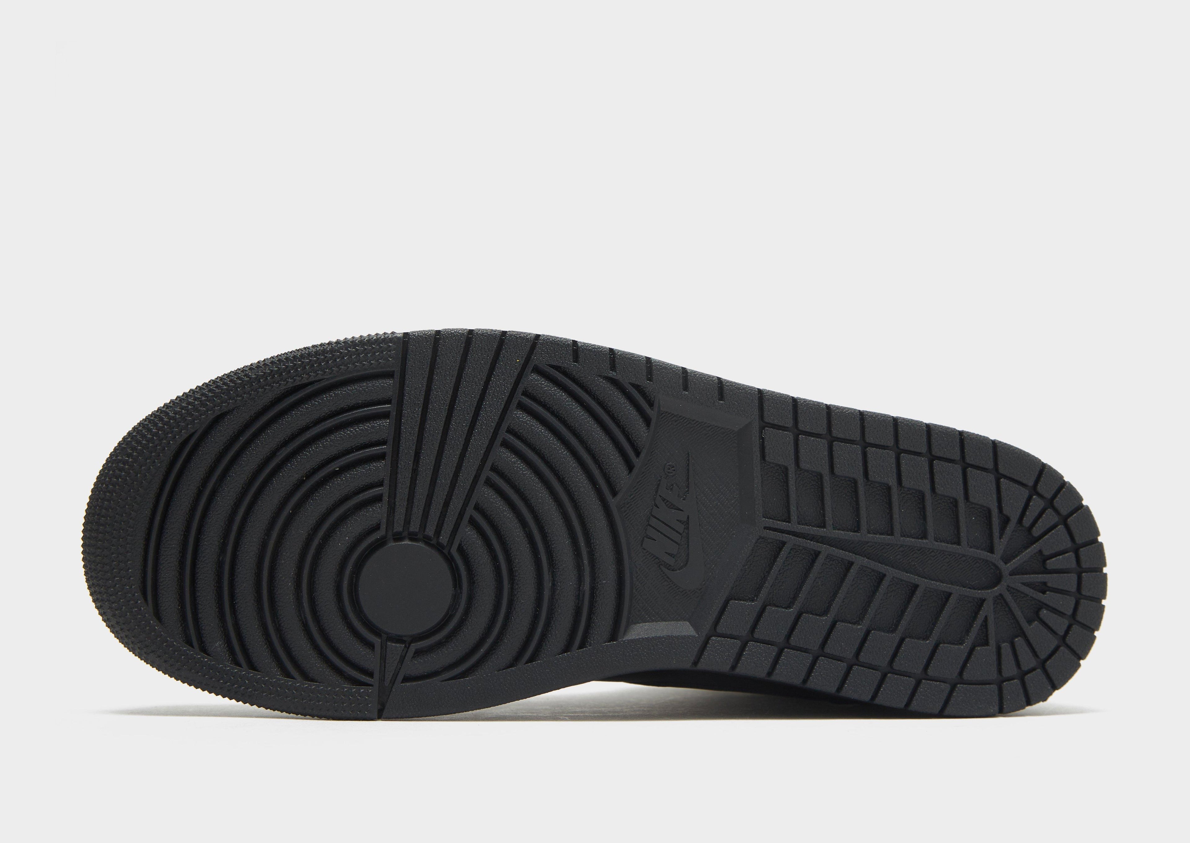 Jordan Air 1 Mid image