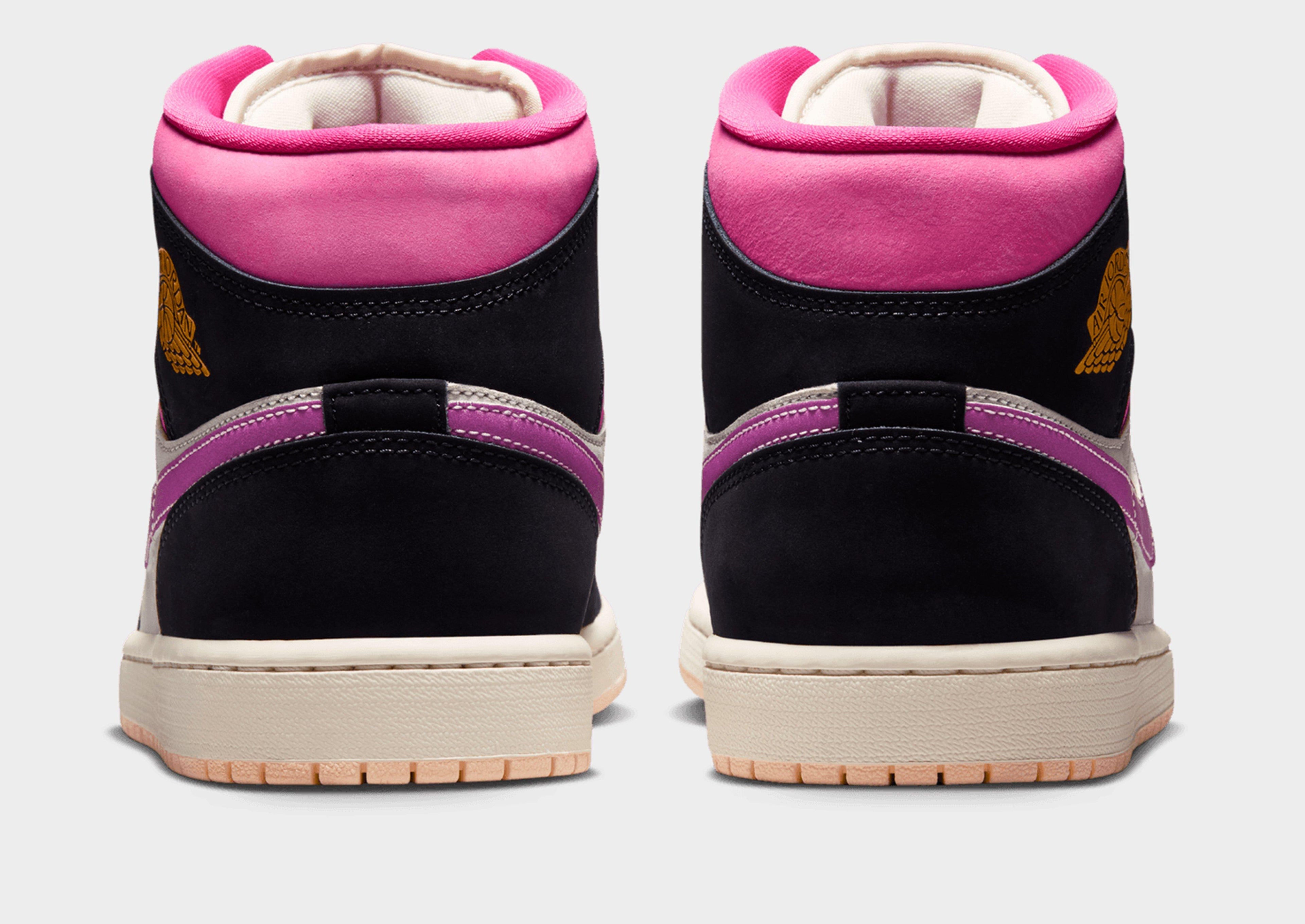 Jordan Air 1 Mid SE image