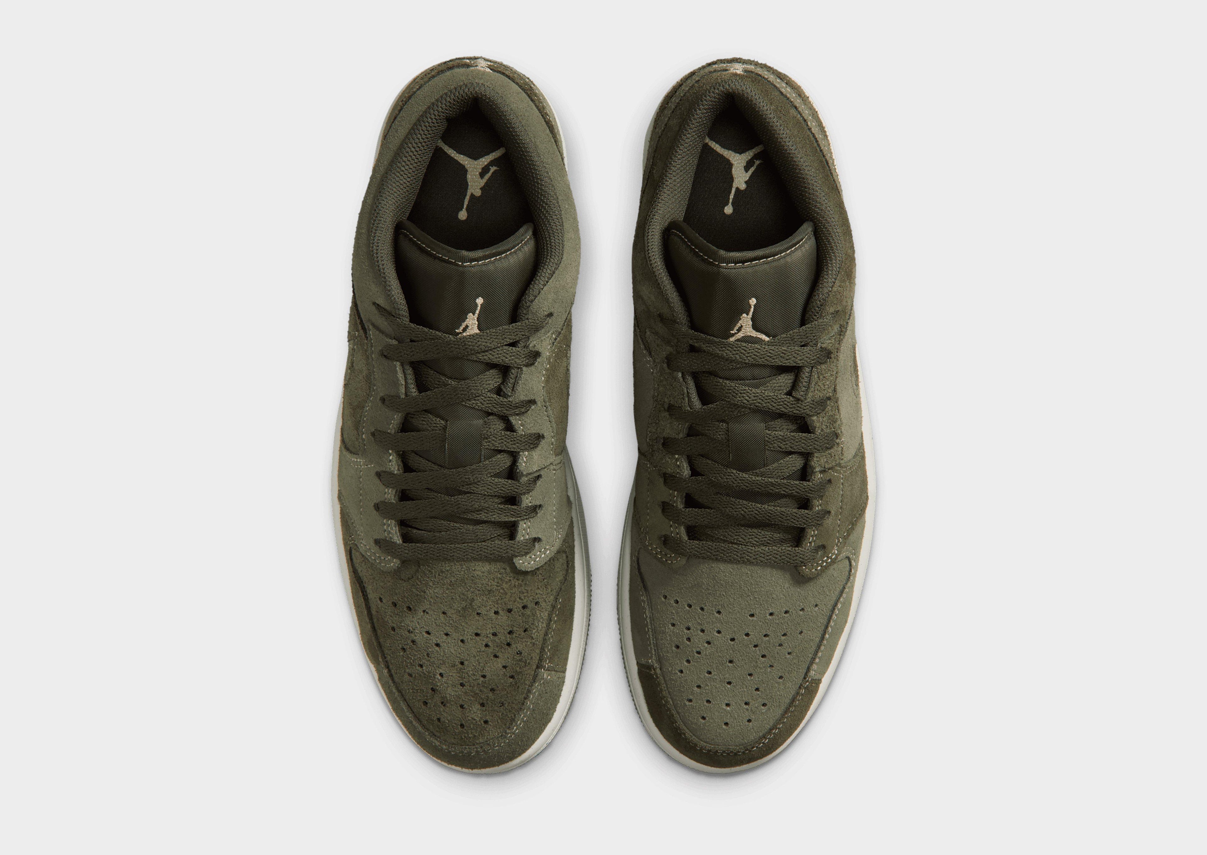Jordan Air 1 Mid SE image