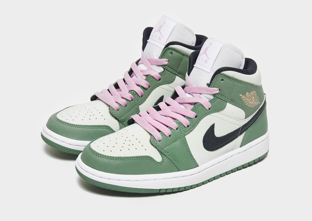 Jordan Air 1 Mid SE Women's image