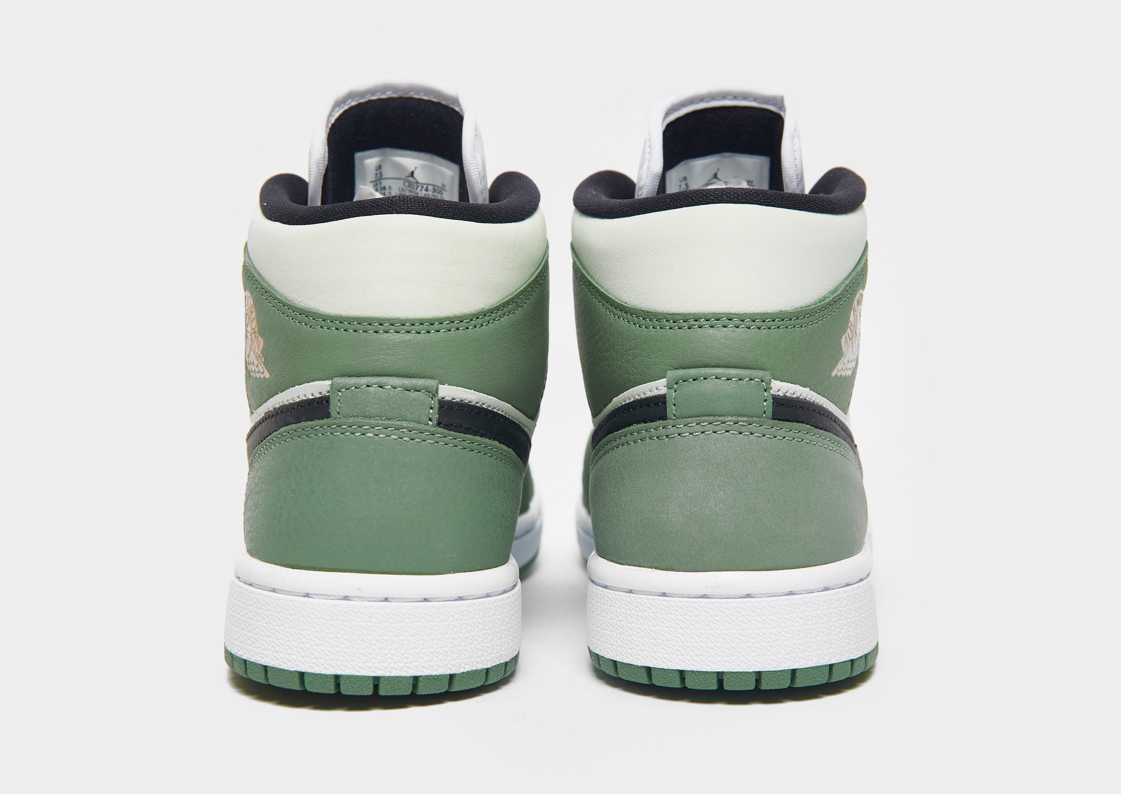 Jordan Air 1 Mid SE Women's image