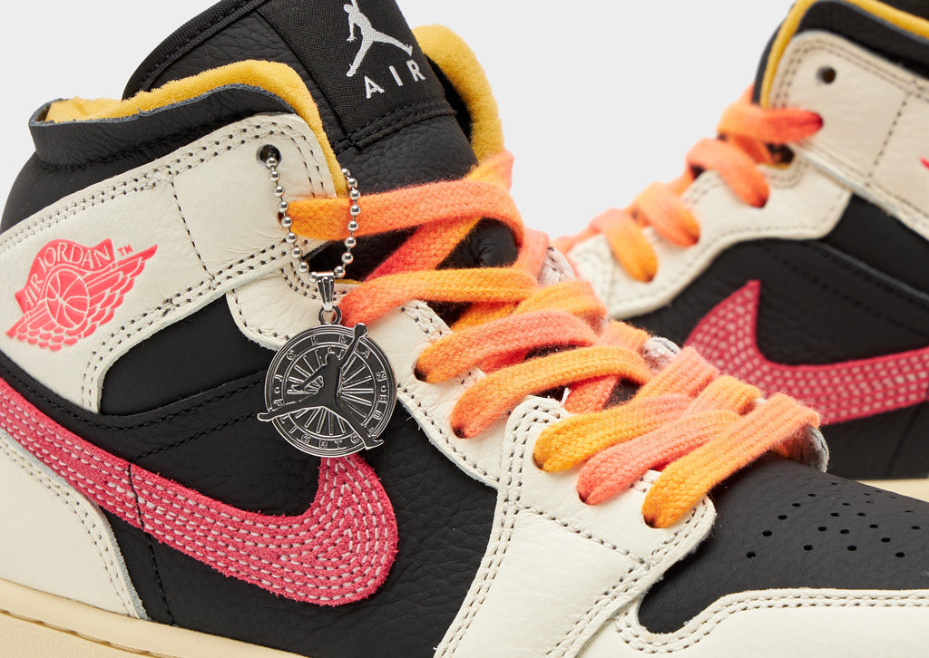 Jordan Air 1 Mid SE Women's image