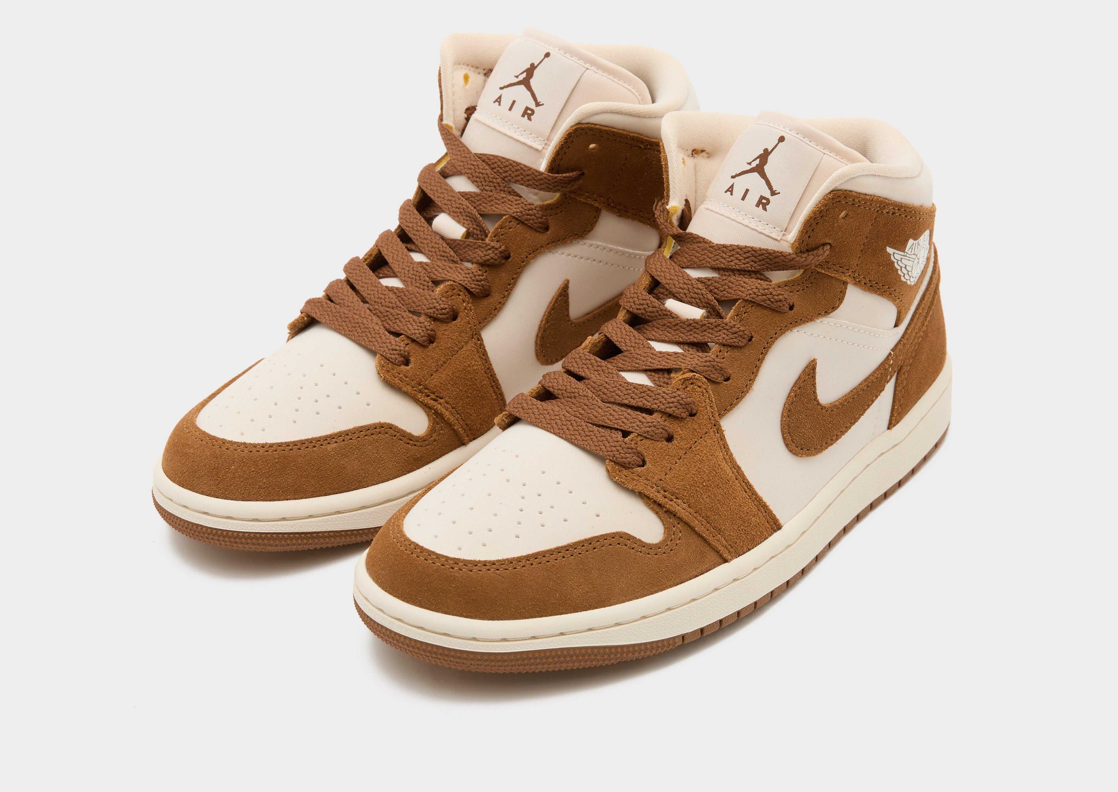 Jordan Air 1 Mid Women's image